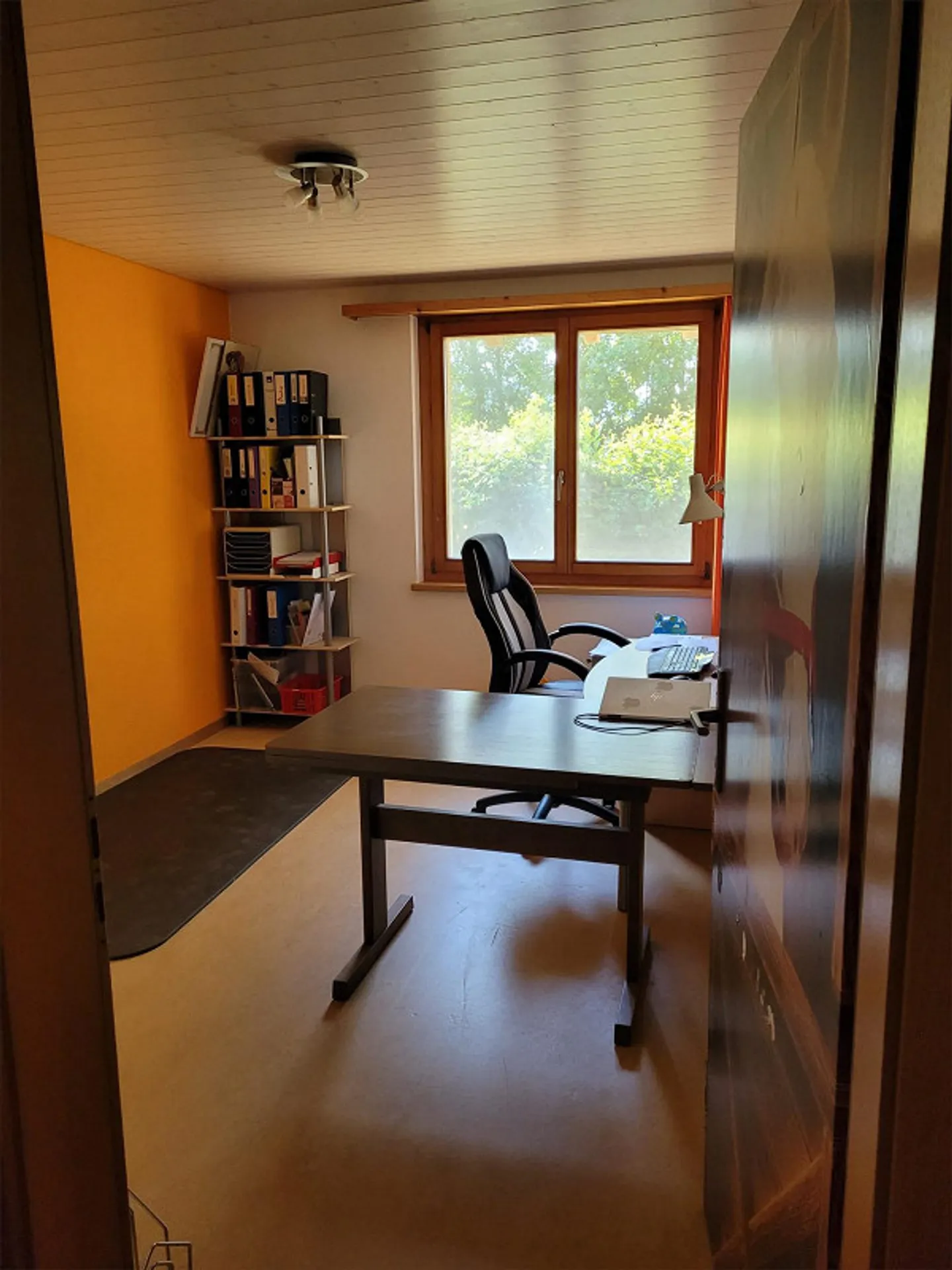 Incantevole casa unifamiliare con stalla e terreno pascolivo - Foto 4 di 7