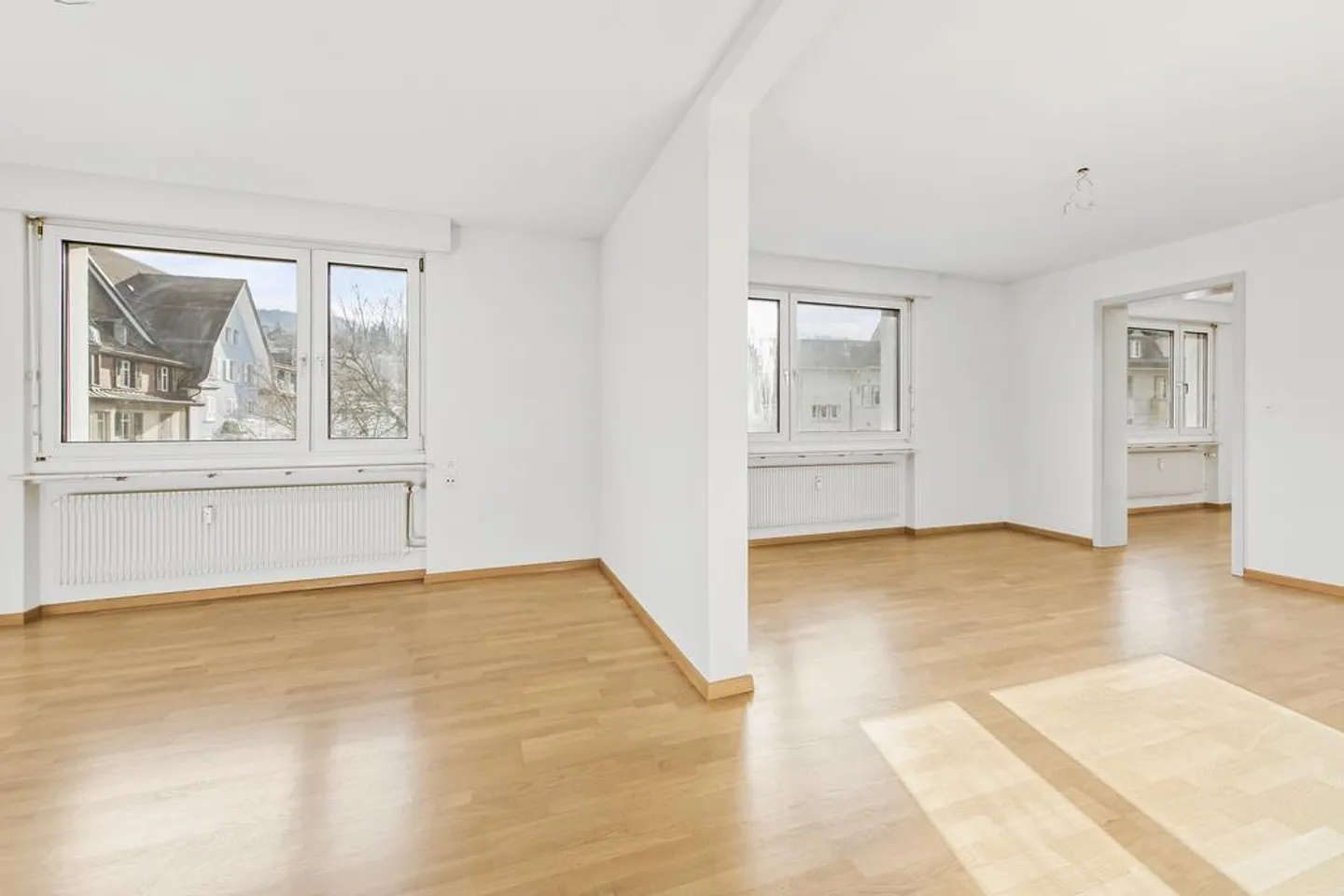 Central Apartment in St. Gallen - Photo 4 of 8