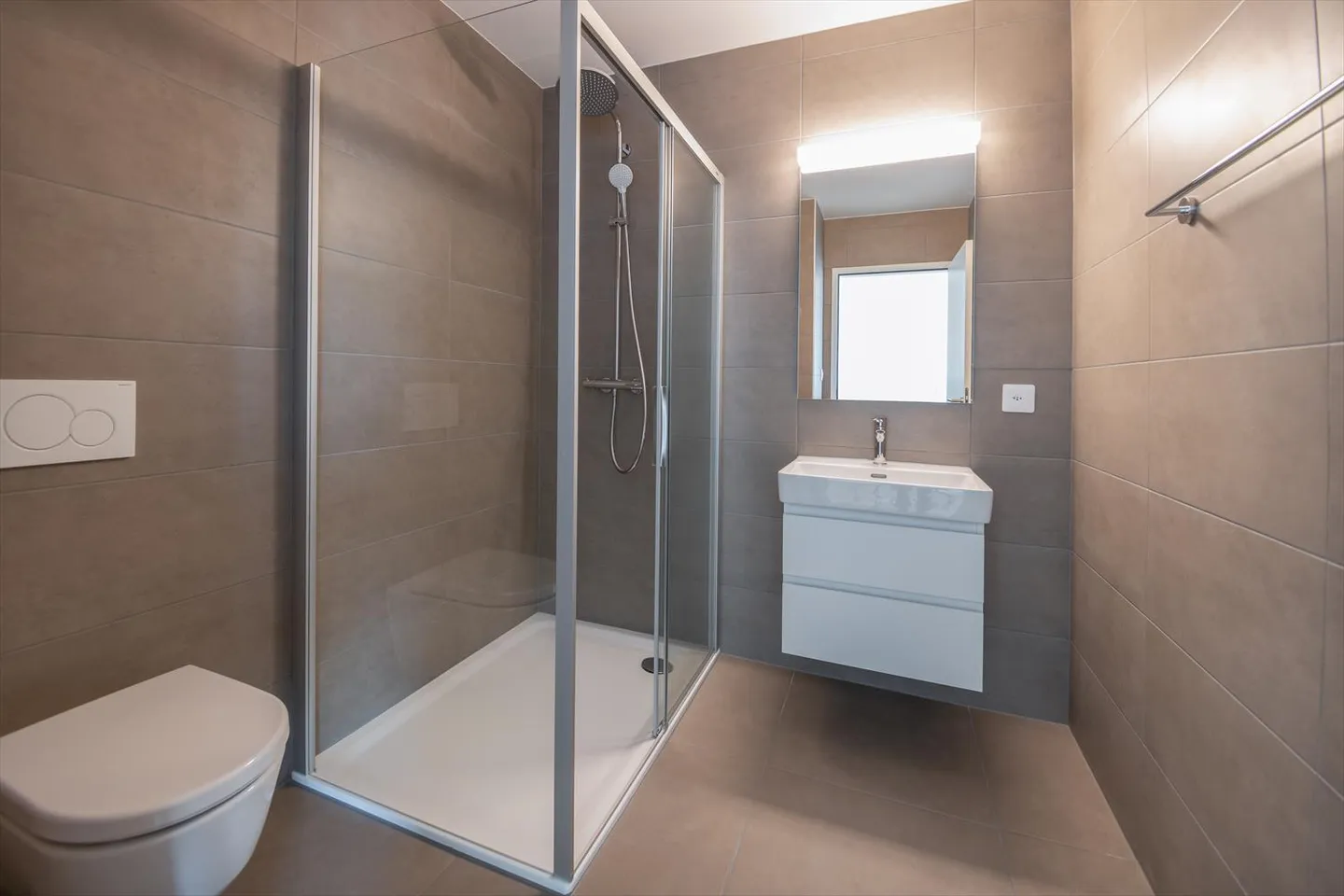 C304 - 2,5-Zimmer-Wohnung im 3. Stock - Foto 3 von 4