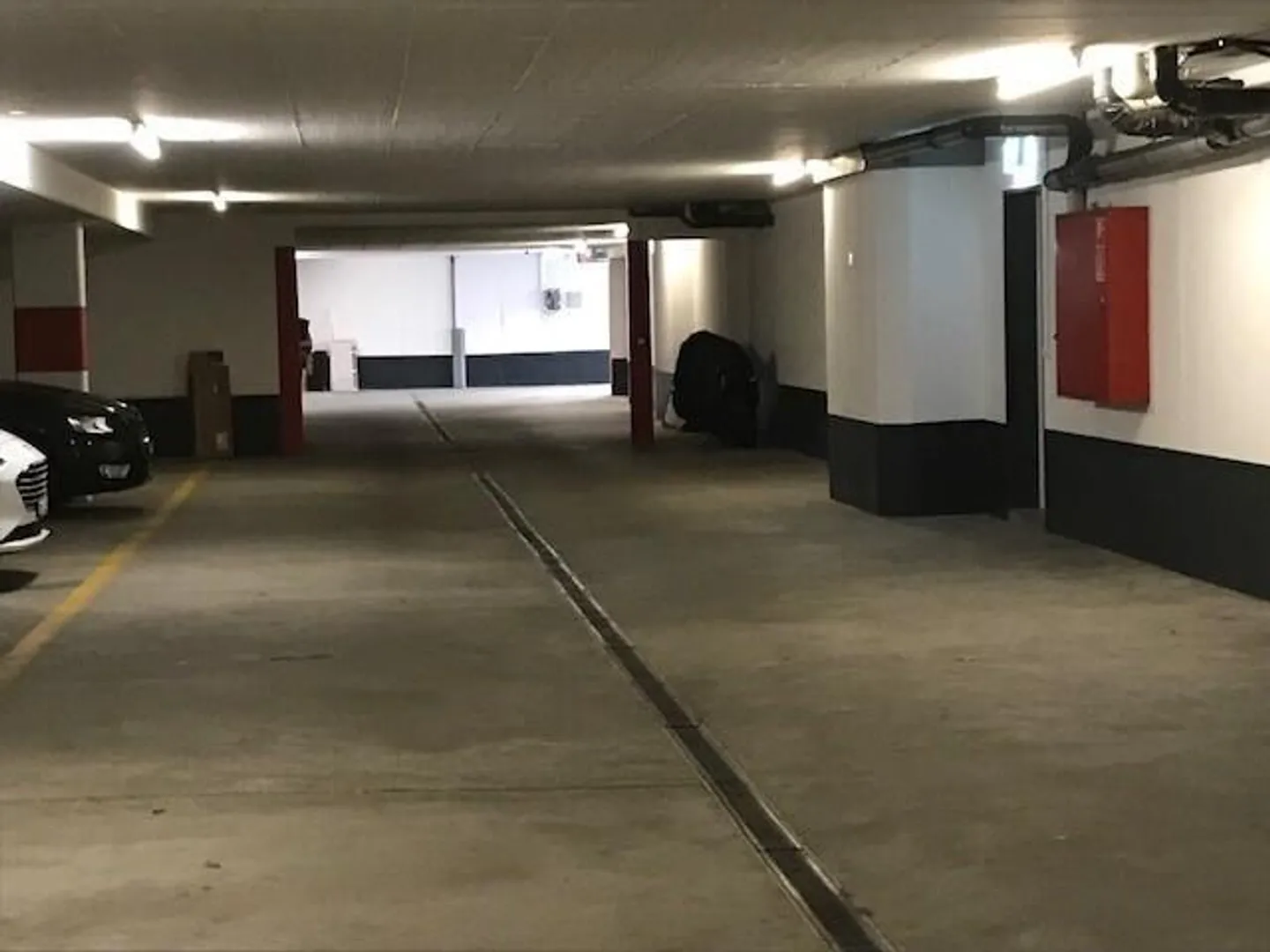 Parking spaces for rent - Photo 2 of 2