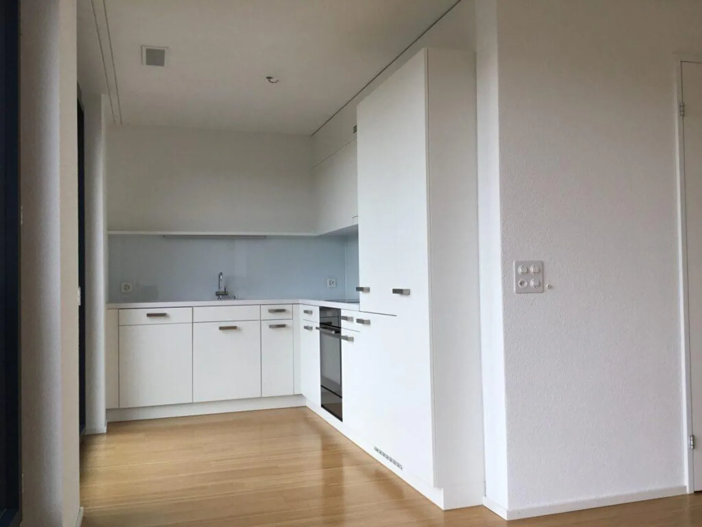 Vivere in modo centrale e moderno a Glattpark? - Foto 2 di 5