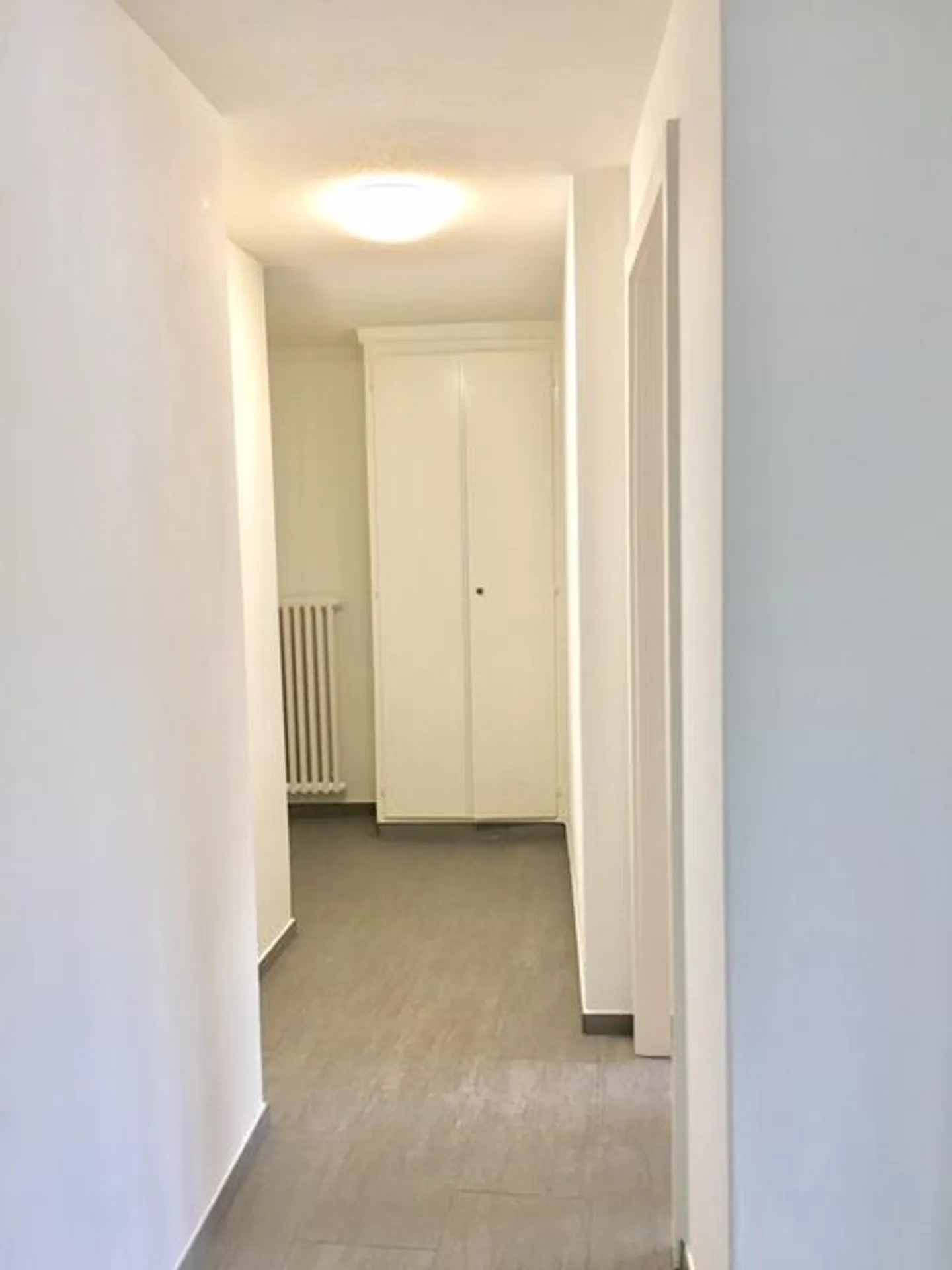 1.5 Room Apartment - Photo 2 of 5