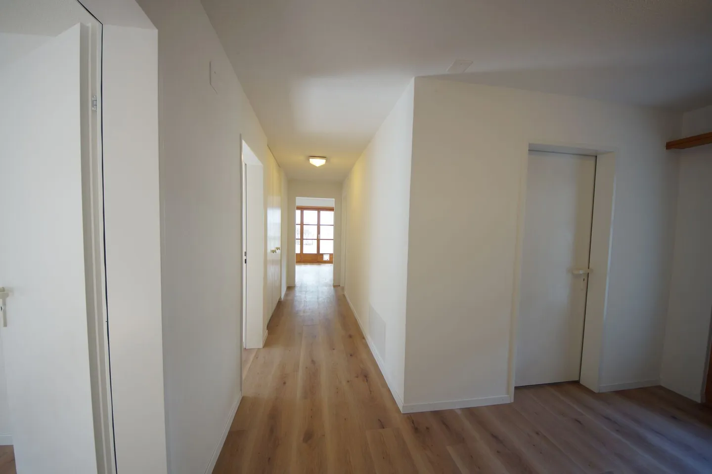 Appartamento 4.5 locali con area giardino - Foto 6 di 12