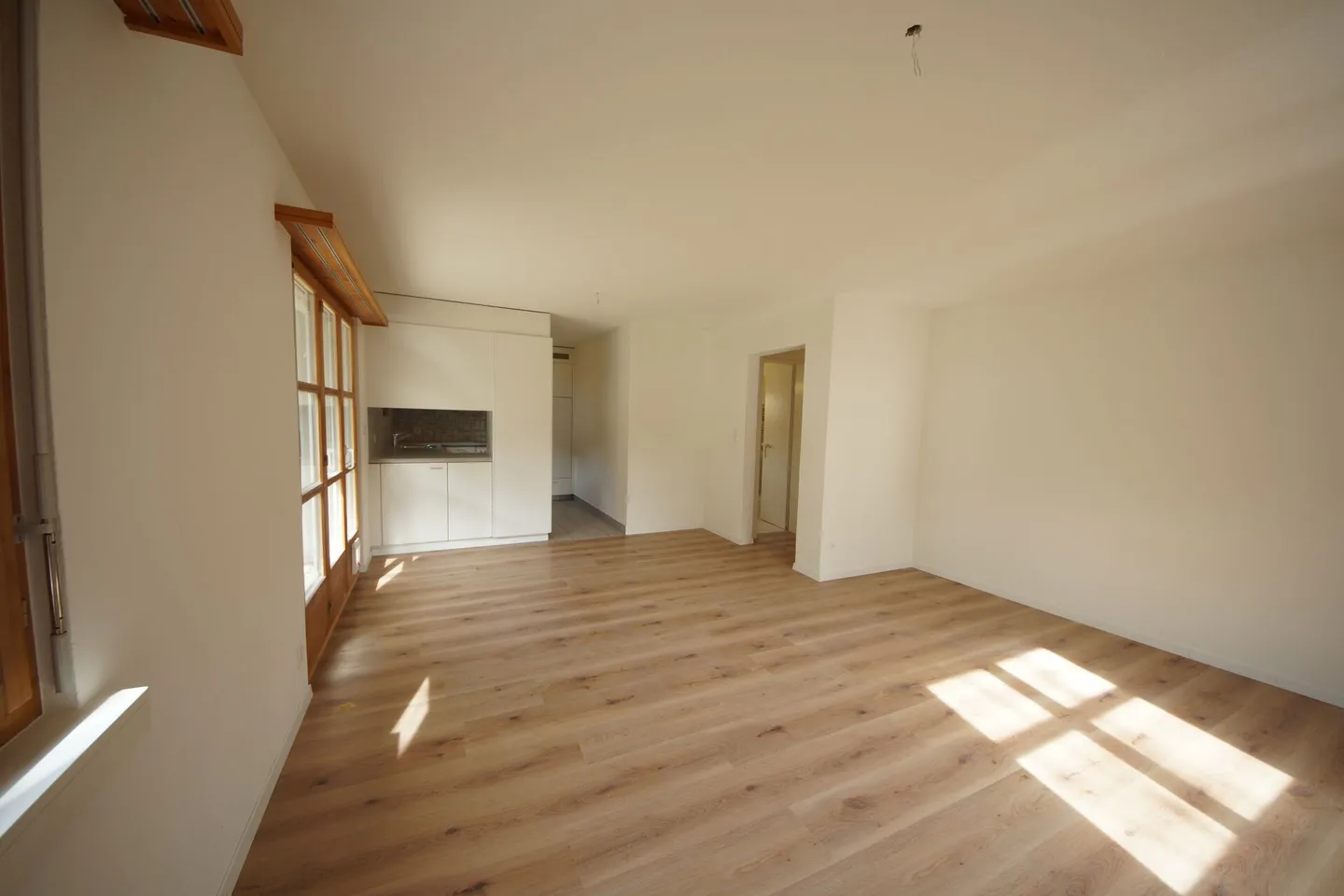 Appartamento 4.5 locali con area giardino - Foto 10 di 12