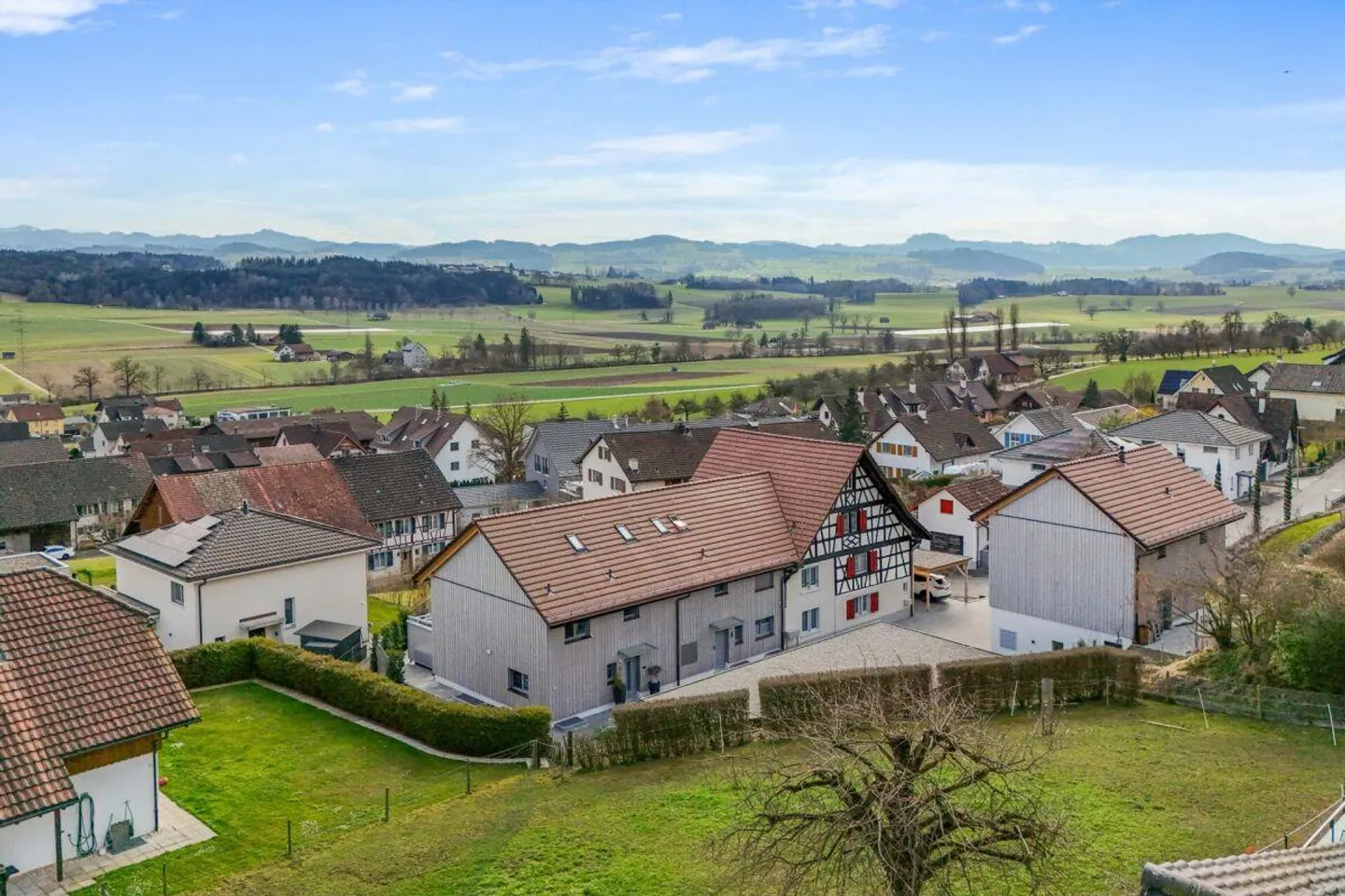 Moderne Eleganz in idyllischer Lage - Ihr Traumhaus in Weingarten - Foto 5 von 15