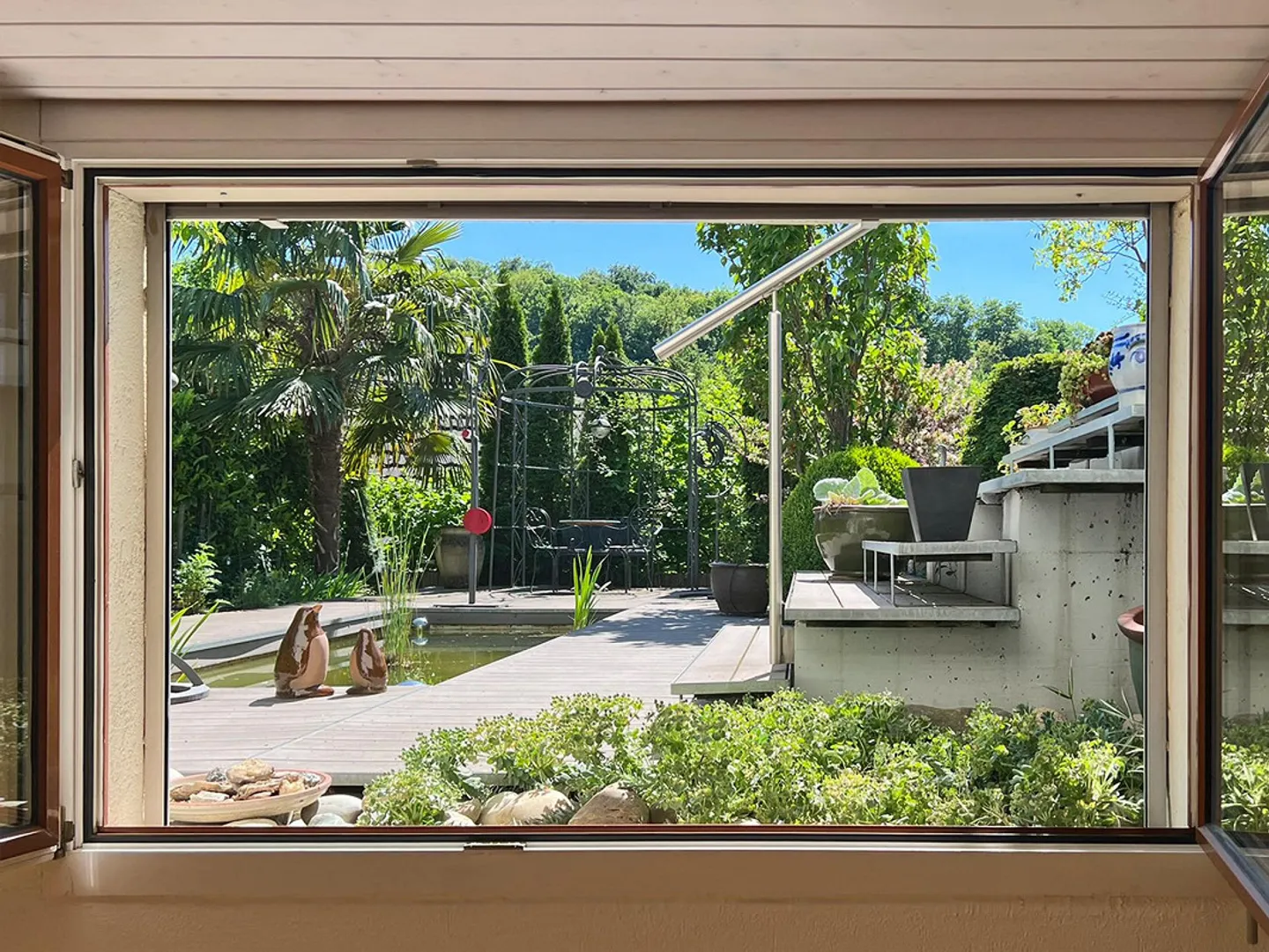 Single-family house with garden, pond and plenty of space to live - Photo 17 of 19