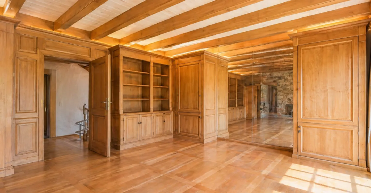 Characterful village house with exceptional volumes - Photo 5 of 10