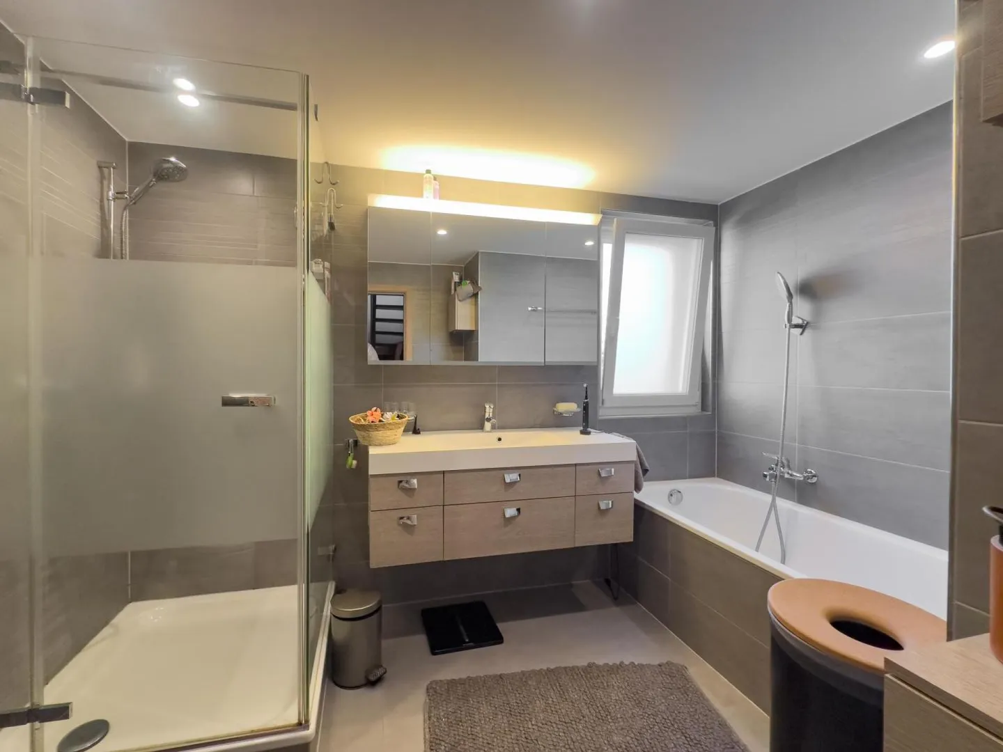 Casa attaccata 5.5 stanze a Grens - Foto 11 di 14