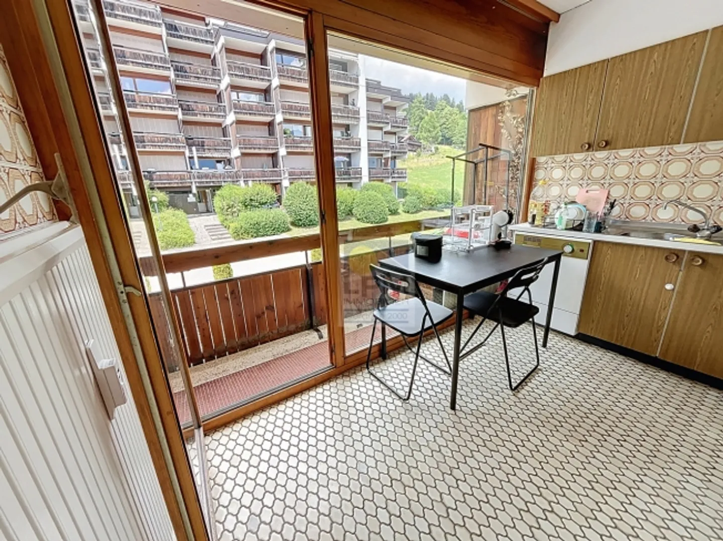 2,5-Zimmer-Wohnung im obersten Stock mit unverbautem Südblick - Foto 7 von 13