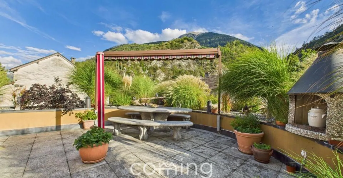 Turtmann - Bright 4.5-Room Apartment with Open Kitchen and Terrace, Available Immediately - Photo 3 of 13