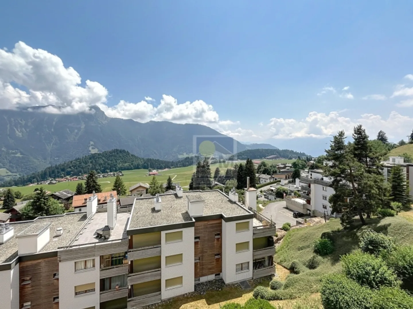 2,5-Zimmer-Wohnung im obersten Stock mit unverbautem Südblick - Foto 13 von 13