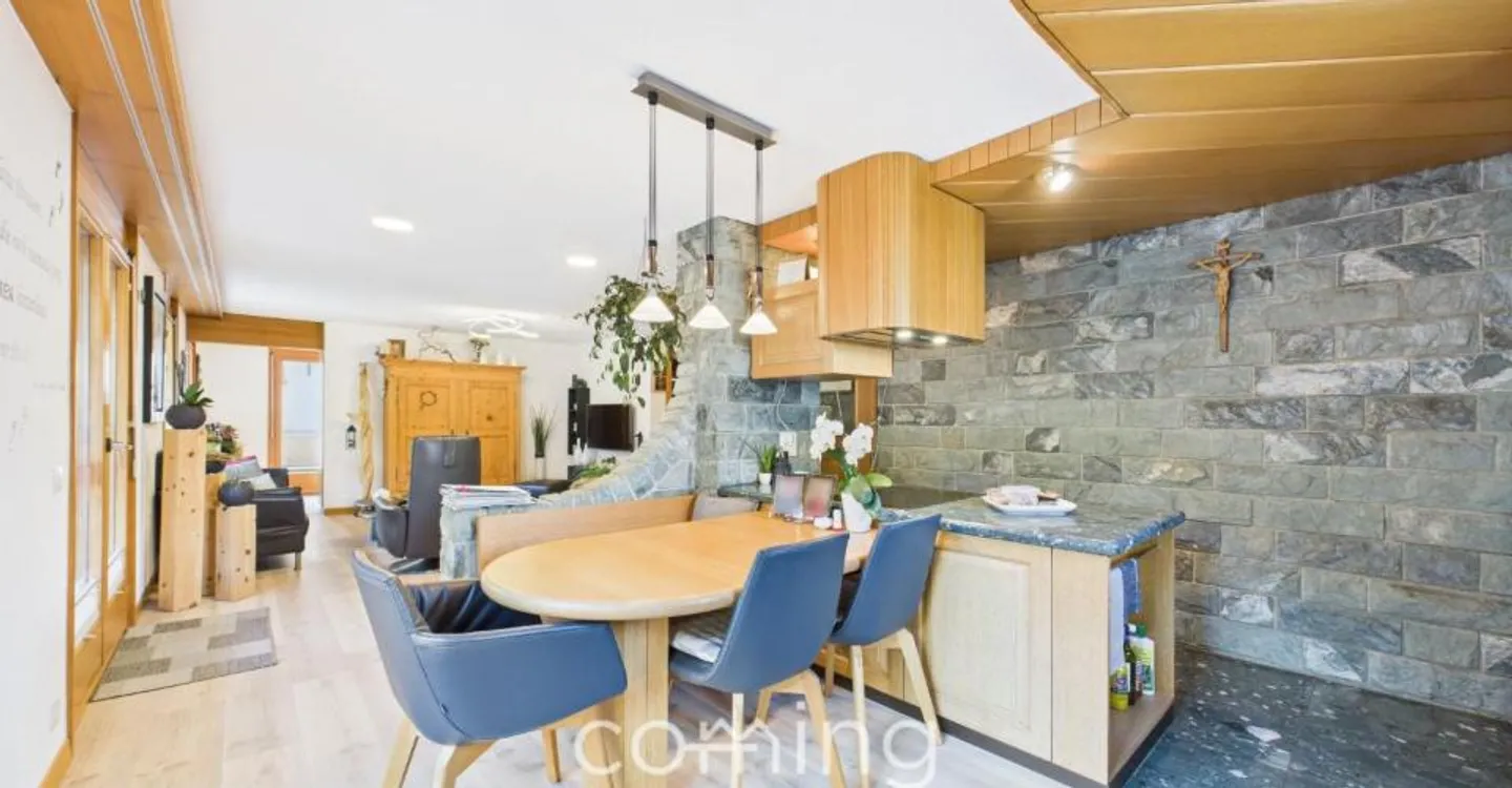Turtmann - Bright 4.5-Room Apartment with Open Kitchen and Terrace, Available Immediately - Photo 1 of 13