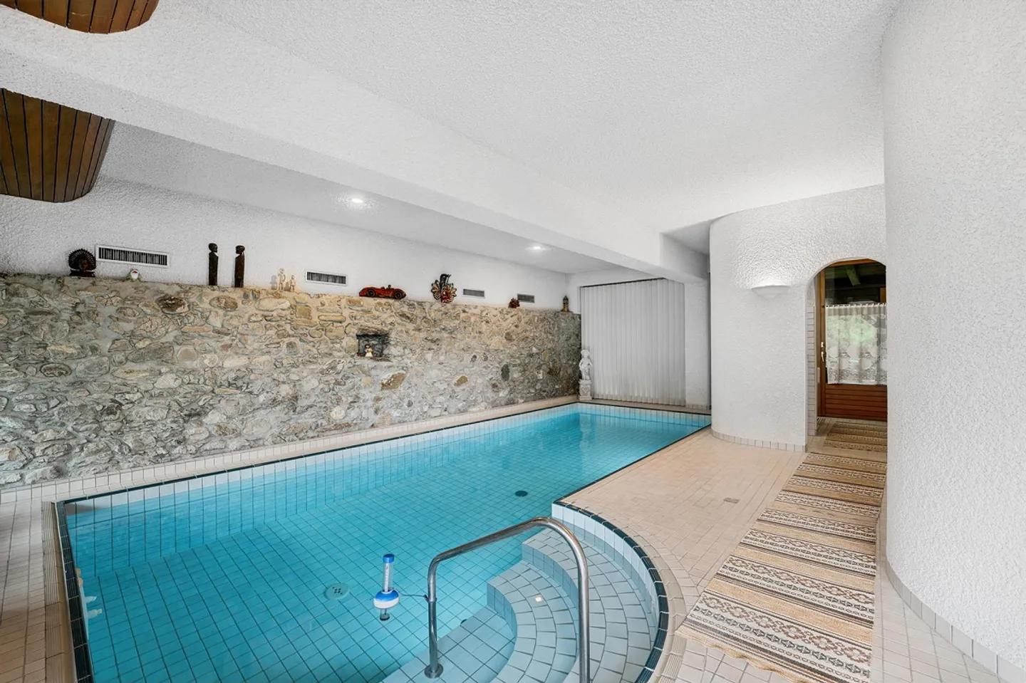 Maison de campagne à Winikon avec piscine, cave à vin et grand terrain - Photo 9 sur 16