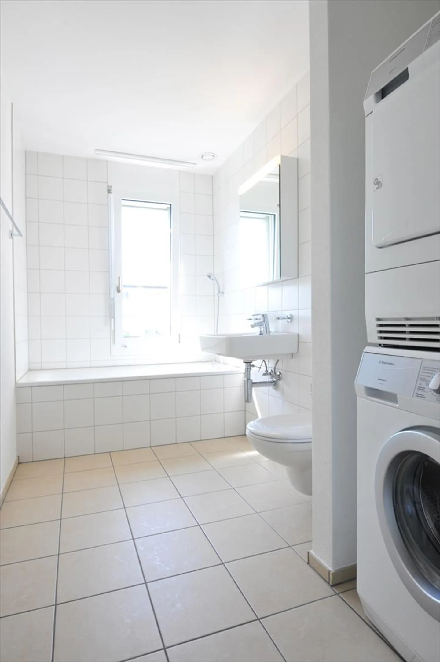 Appartamento in affitto - Foto 7 di 12