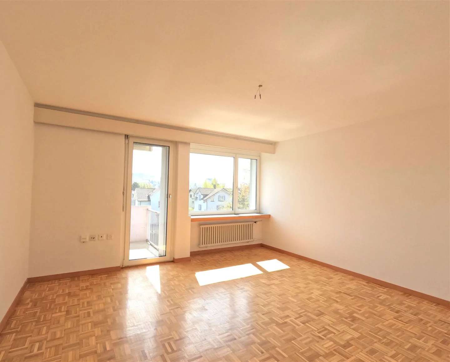 Votre nouveau chez-vous vous attend à Gossau ! - Photo 5 sur 9