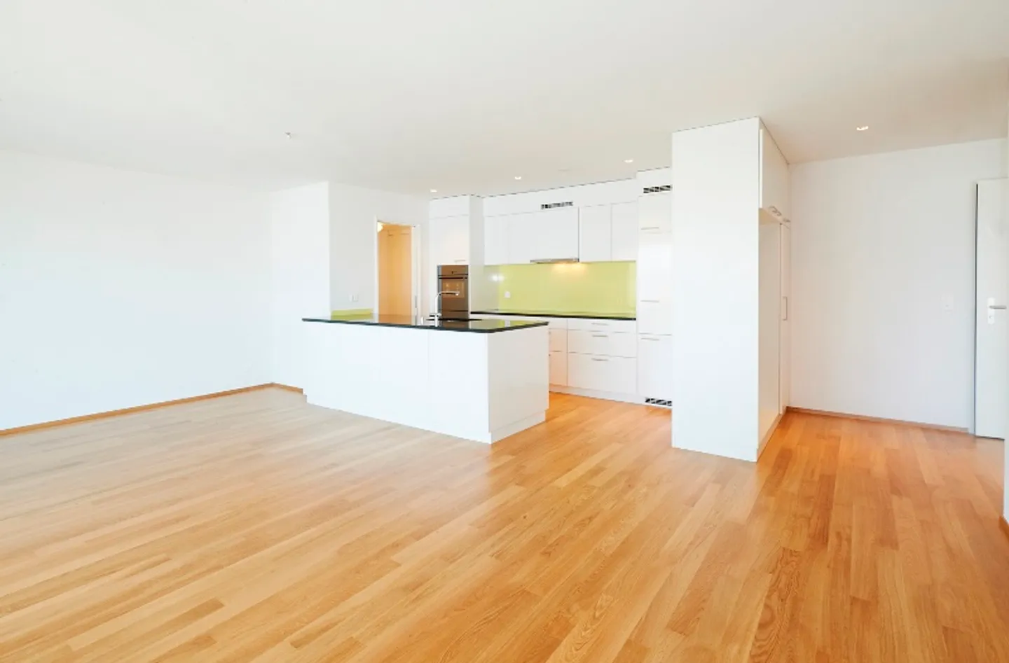 Trendy apartment is looking for you! - Photo 5 of 6