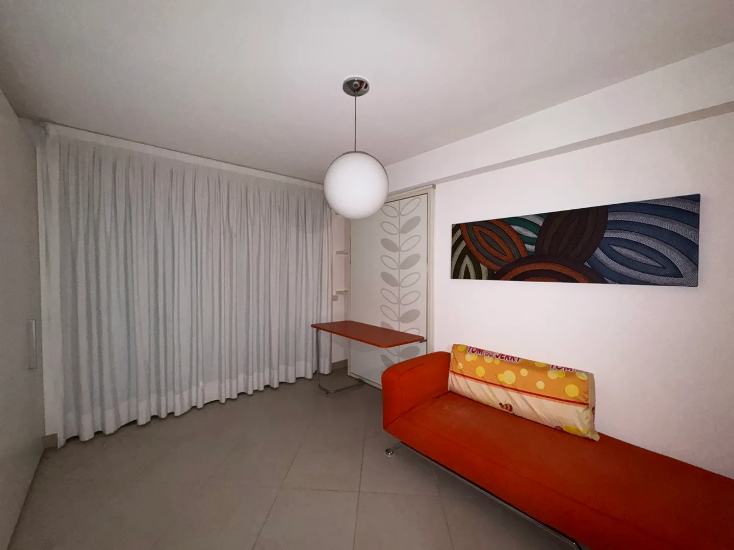 MODERN AND COMFORTABLE APARTMENT IN VILLA IVY RESIDENCE - Photo 2 of 5