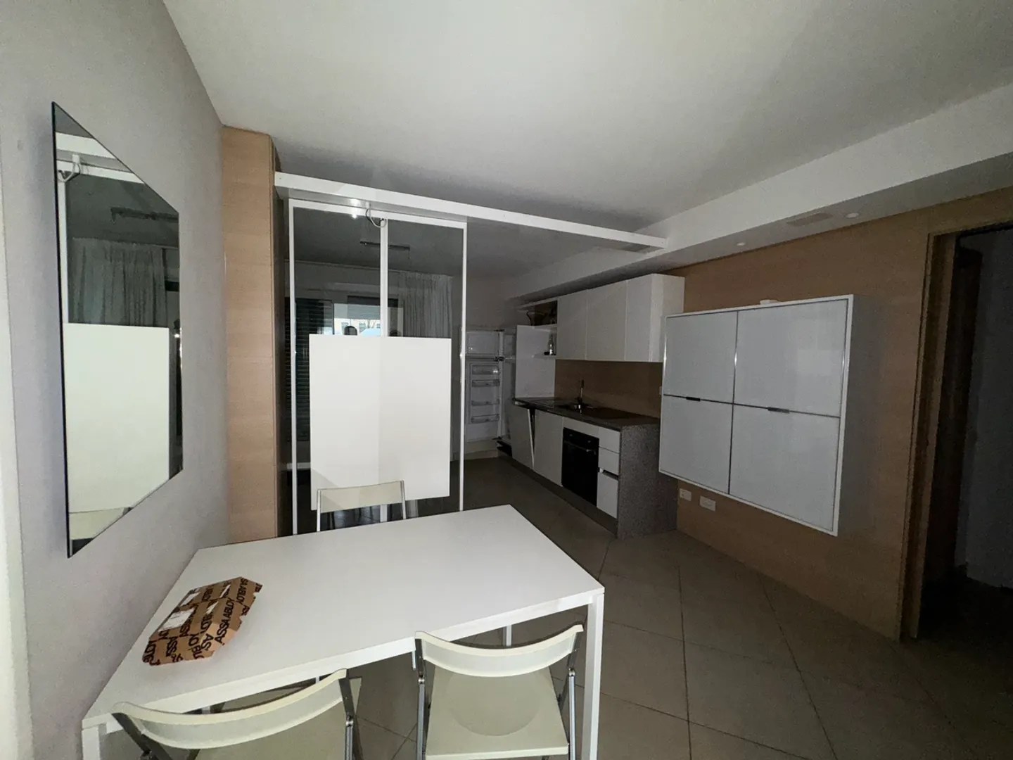 MODERN AND COMFORTABLE APARTMENT IN VILLA IVY RESIDENCE - Photo 4 of 5