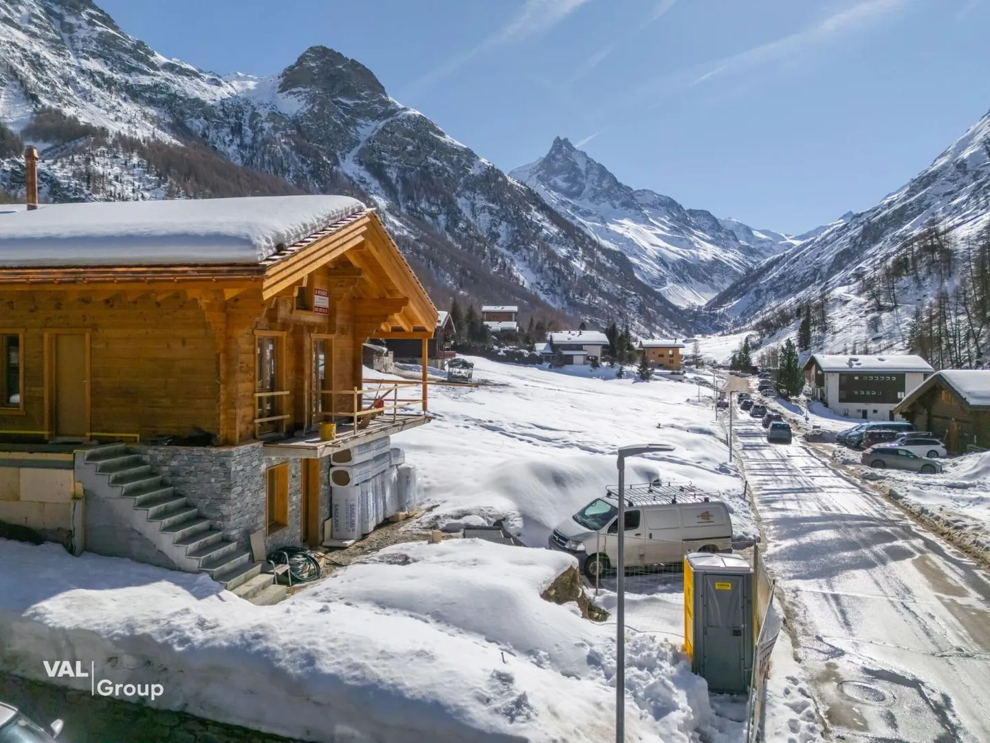 Charmantes Chalet in Zinal - Foto 1 von 12