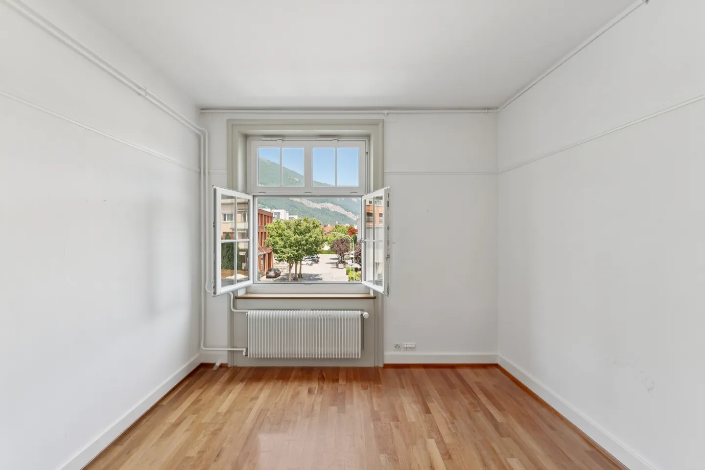 In the Quaderhof: Dreamlike 3.5-Room City Apartment! - Photo 6 of 12