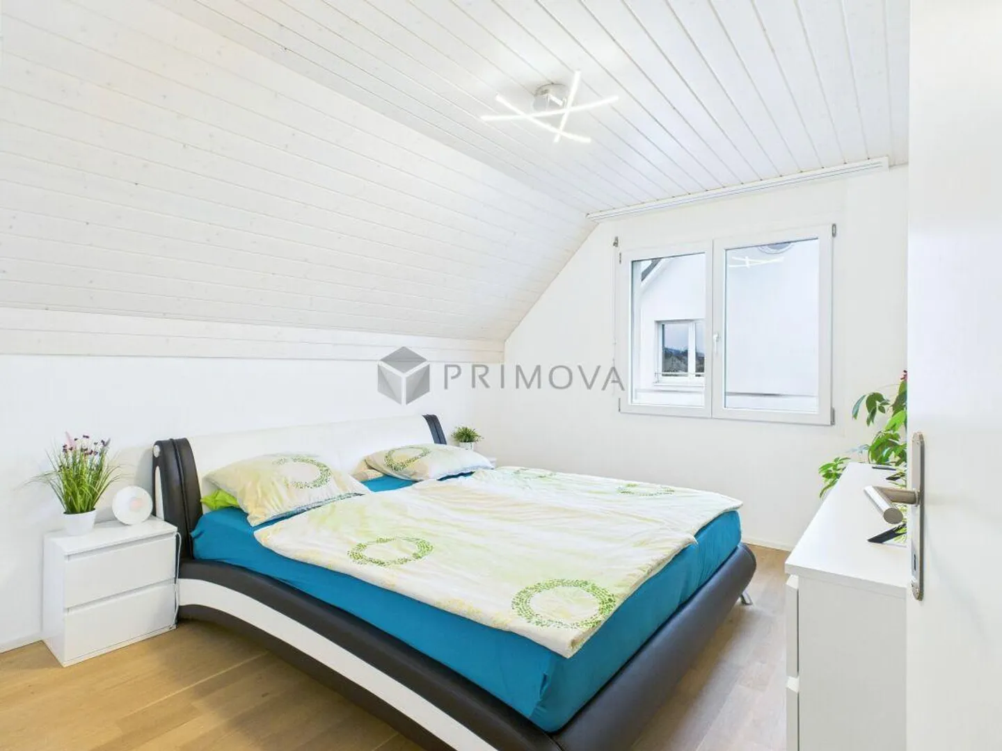 Charmantes Einfamilienhaus mit Garten - Foto 6 von 11
