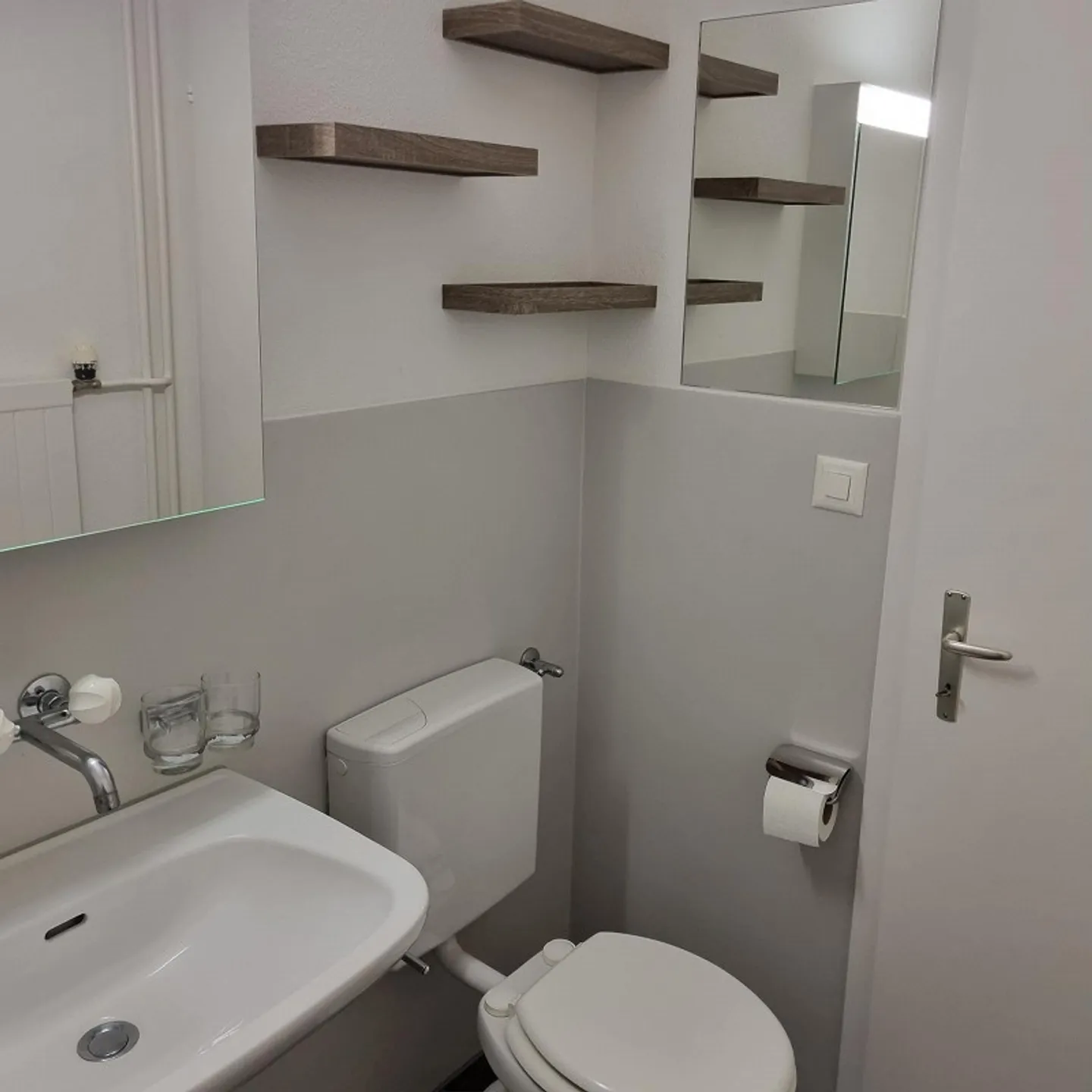 3-room apartment with spacious balcony - Photo 7 of 10