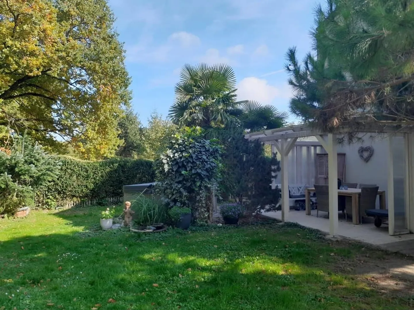 Villa angolare per amanti della natura e del Lago di Neuchâtel - Foto 3 di 13