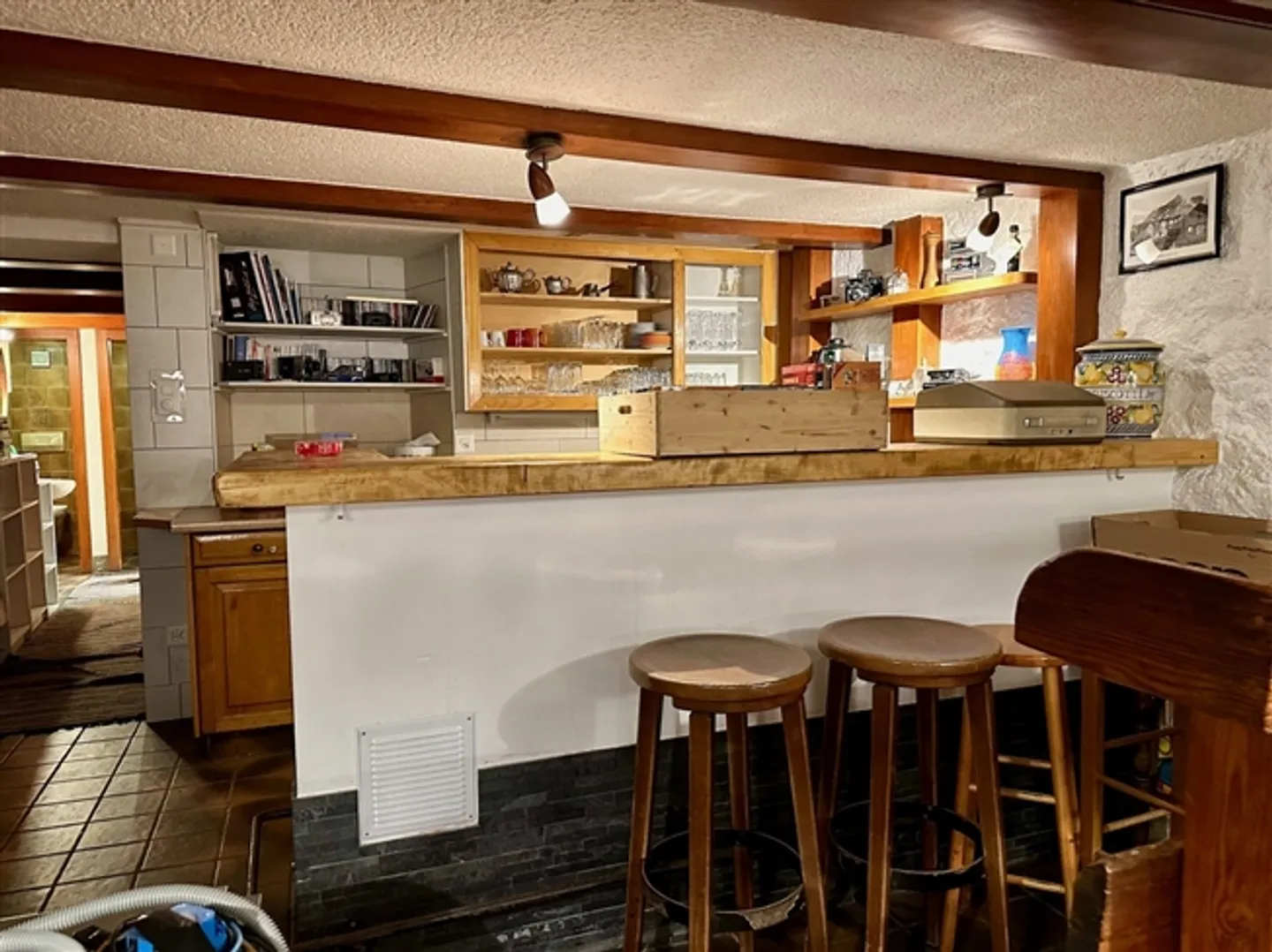 Affascinante casa di villaggio di 5,5 stanze con ristorante in vendita - Foto 3 di 20