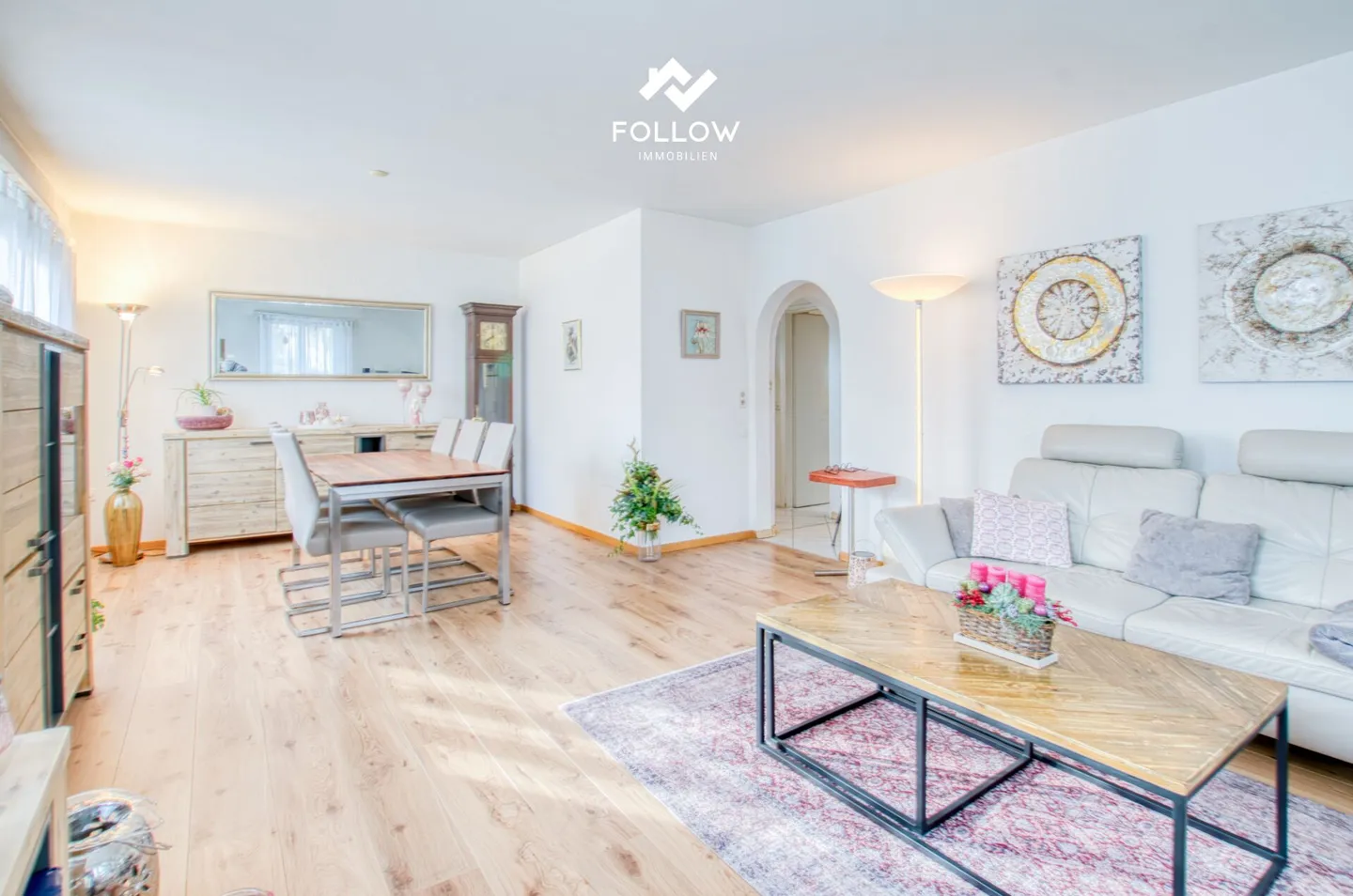 Vivere con vista lago come in una casa unifamiliare - Foto 2 di 18