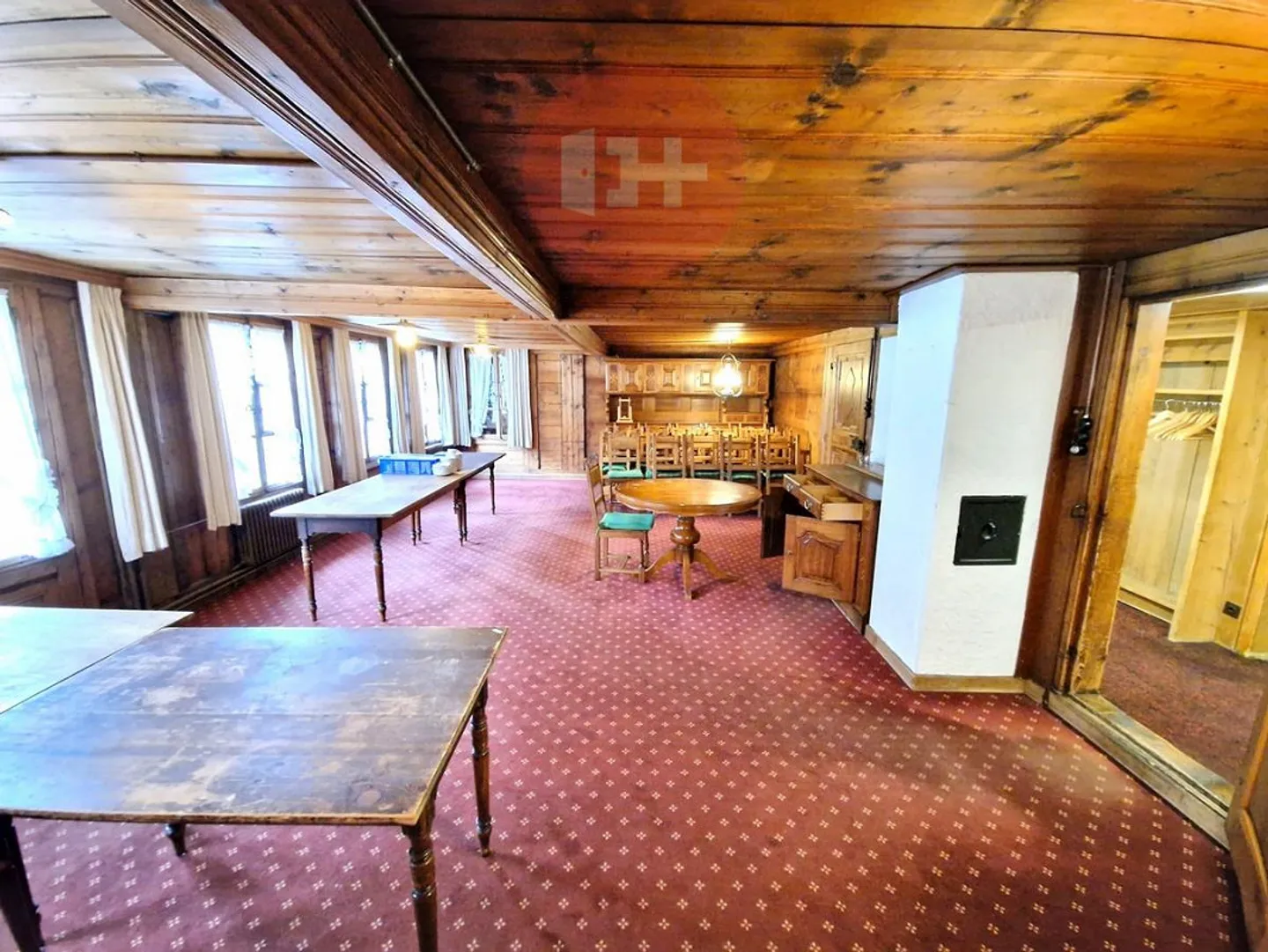 Rustikales Hotel mit Pool in Boltigen - Foto 8 von 17