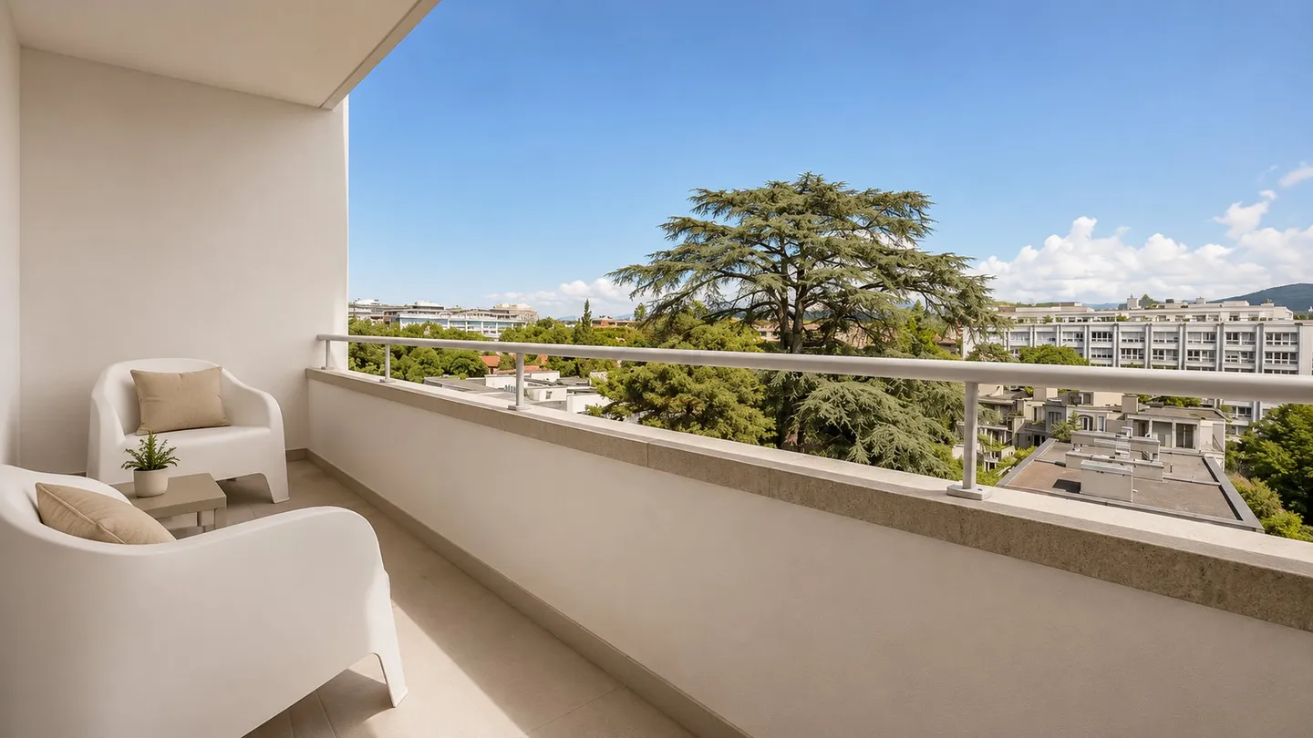Champel | Elegante appartamento di 4 locali all'ultimo piano con vista libera e reddito da locazione - Foto 2 di 9