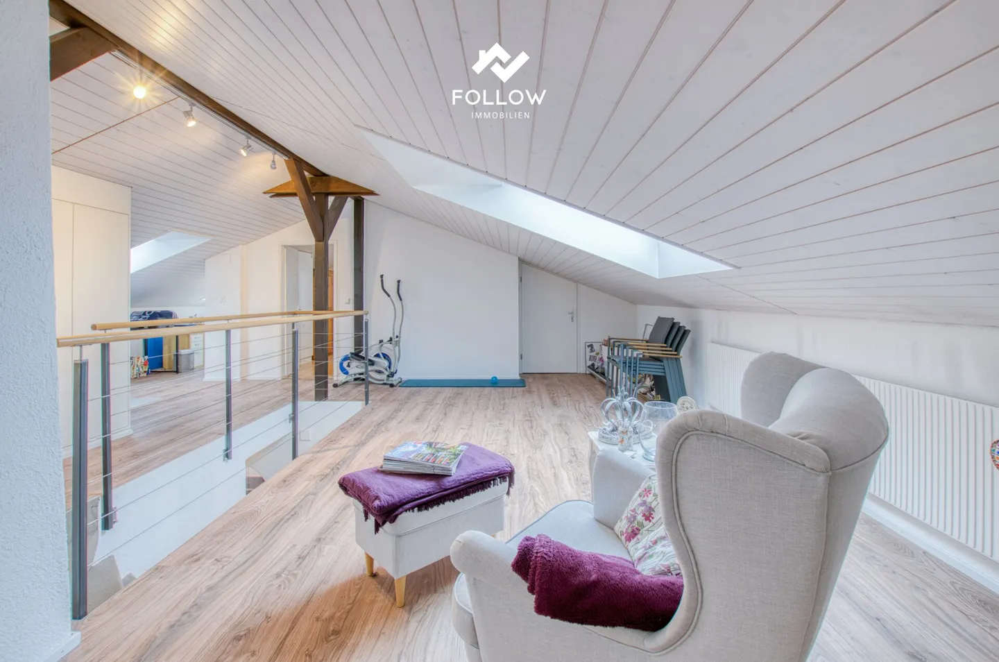 Vivere con vista lago come in una casa unifamiliare - Foto 8 di 18