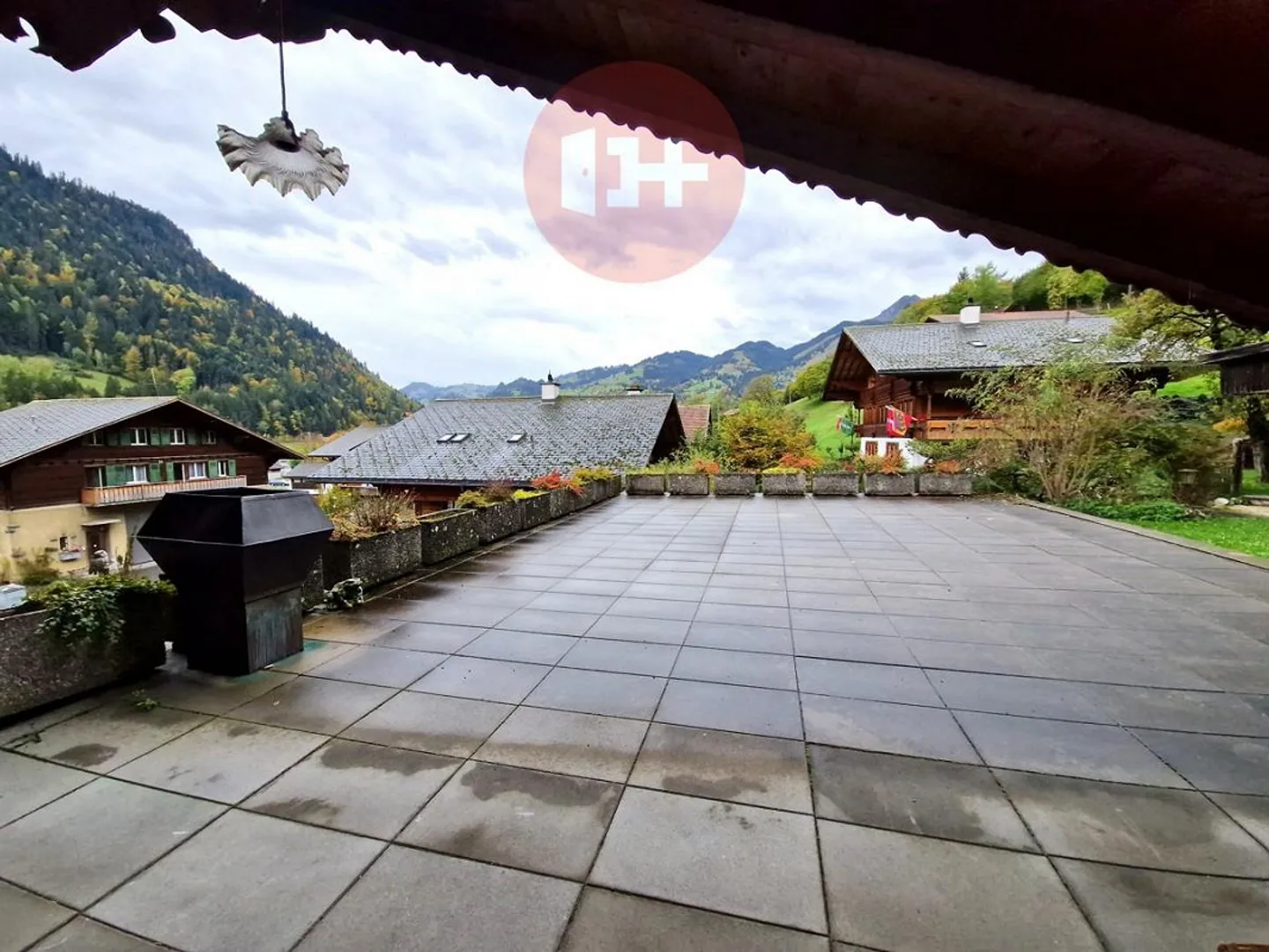 Rustikales Hotel mit Pool in Boltigen - Foto 12 von 17