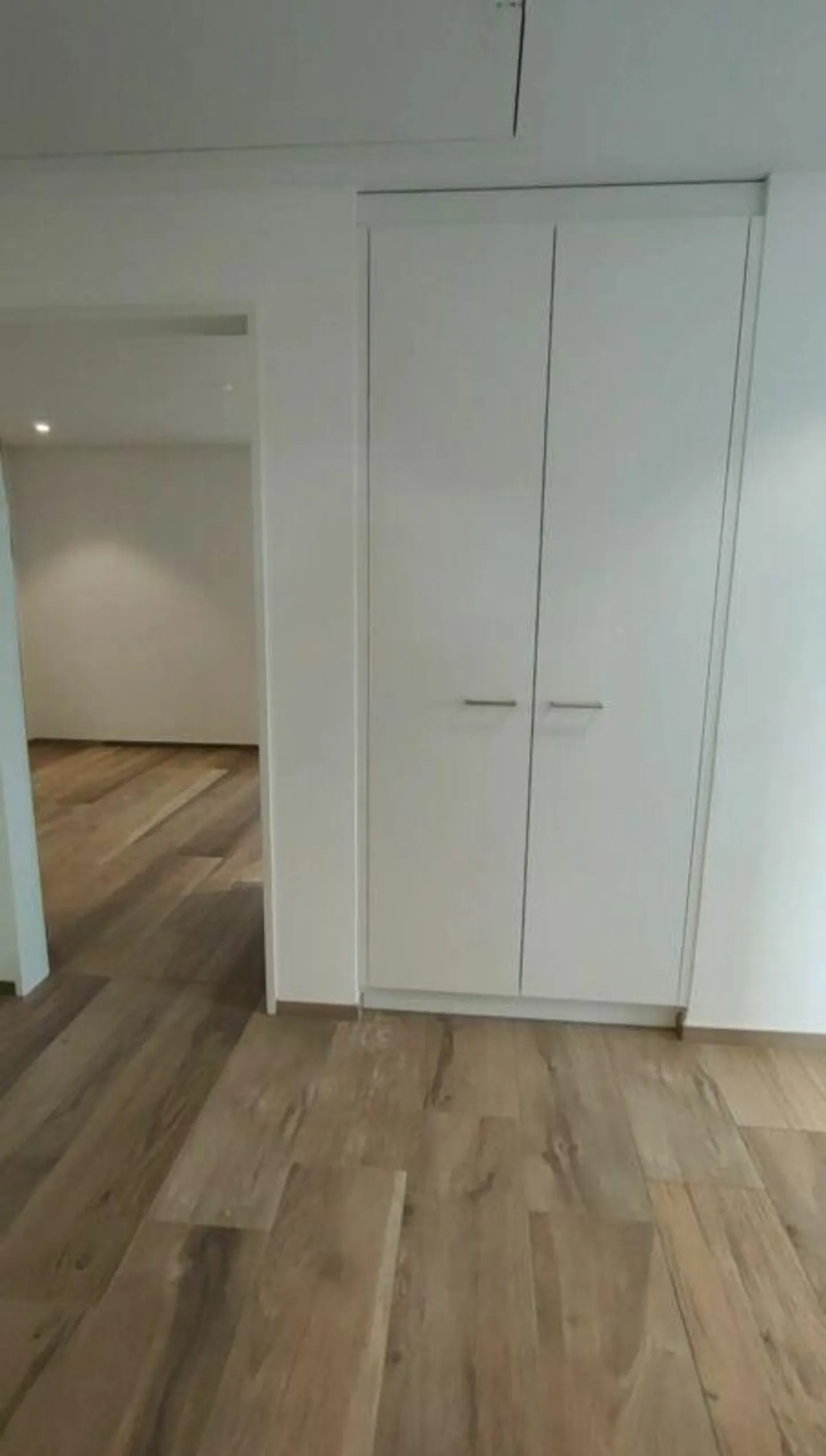 Moderne 2.5-Zimmerwohnung - Foto 8 von 10