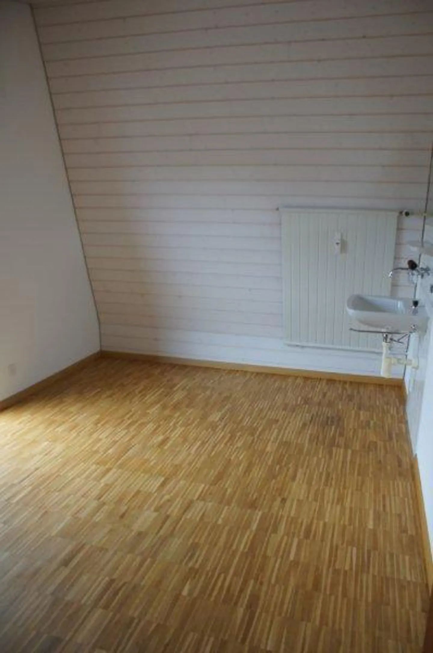 Charmante Dachgeschosswohnung - Foto 8 von 13