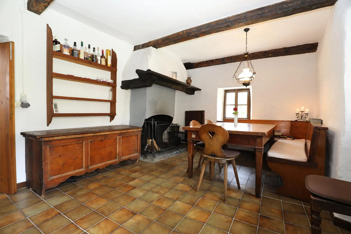 Rustico unico nella bella Valle di Blenio con grande giardino e bella vista a Motto - Foto 15 di 19