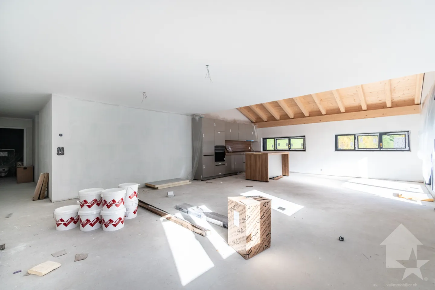 4.5 Room Apartment - Photo 4 of 12