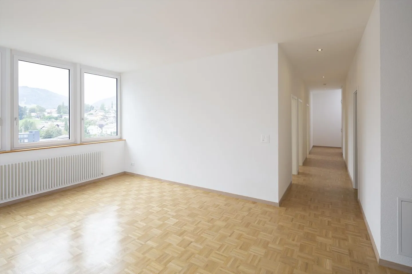 Appartement récemment rénové dans le centre-ville - Photo 5 sur 16