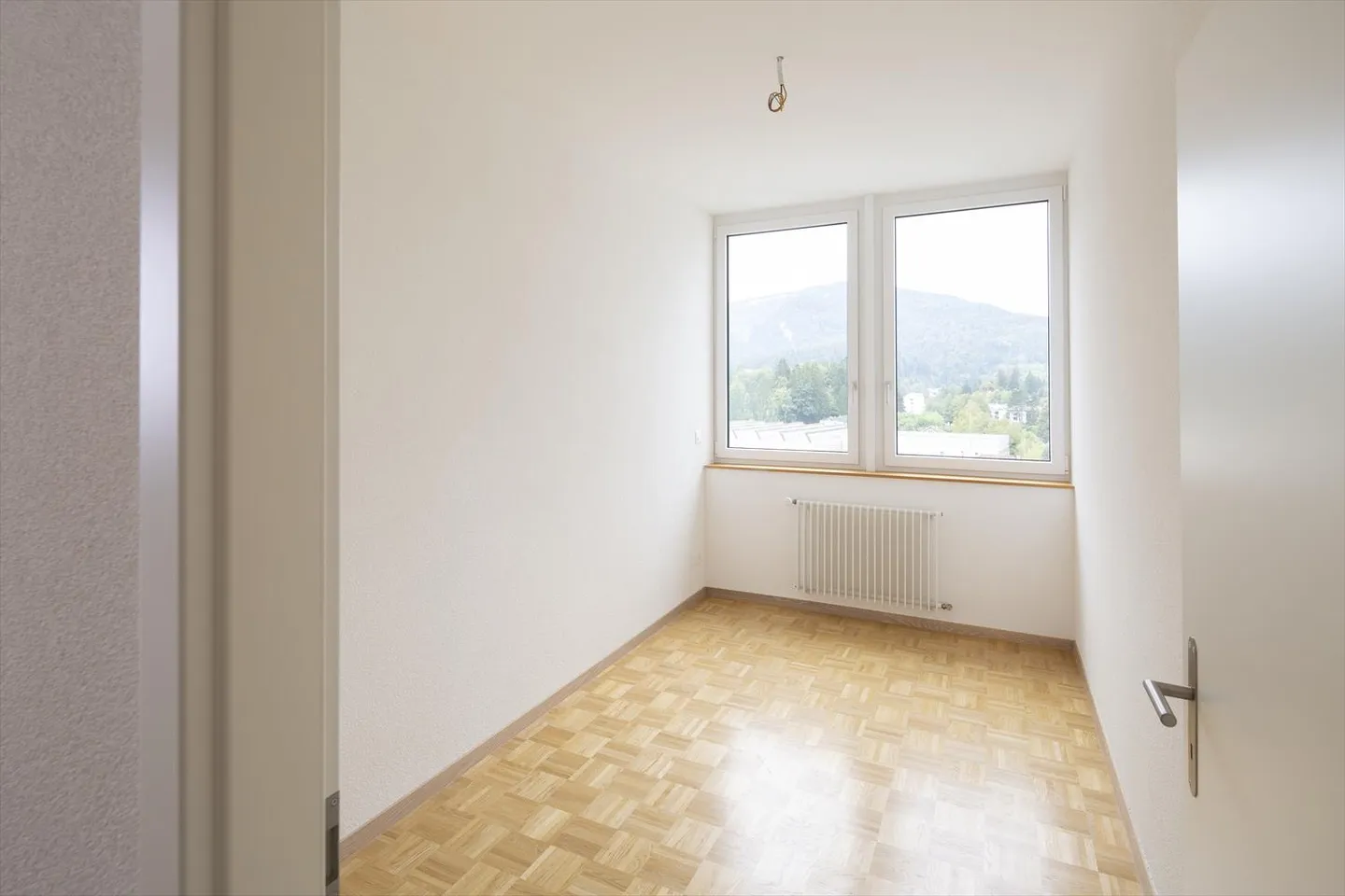 Appartement récemment rénové dans le centre-ville - Photo 6 sur 16