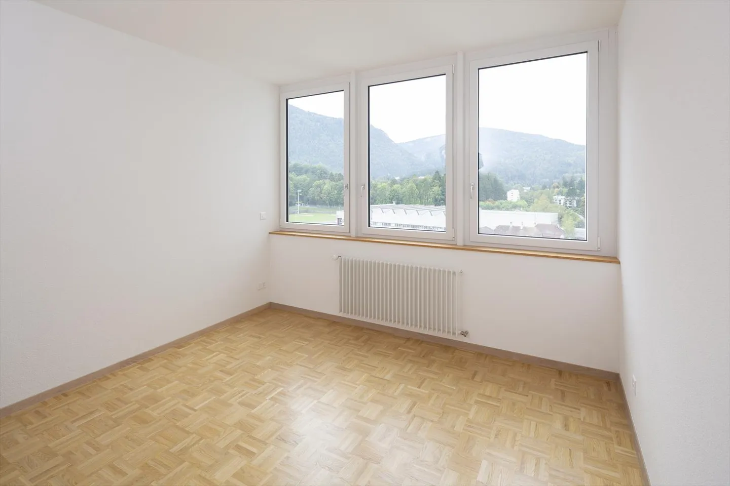 Appartement récemment rénové dans le centre-ville - Photo 7 sur 16