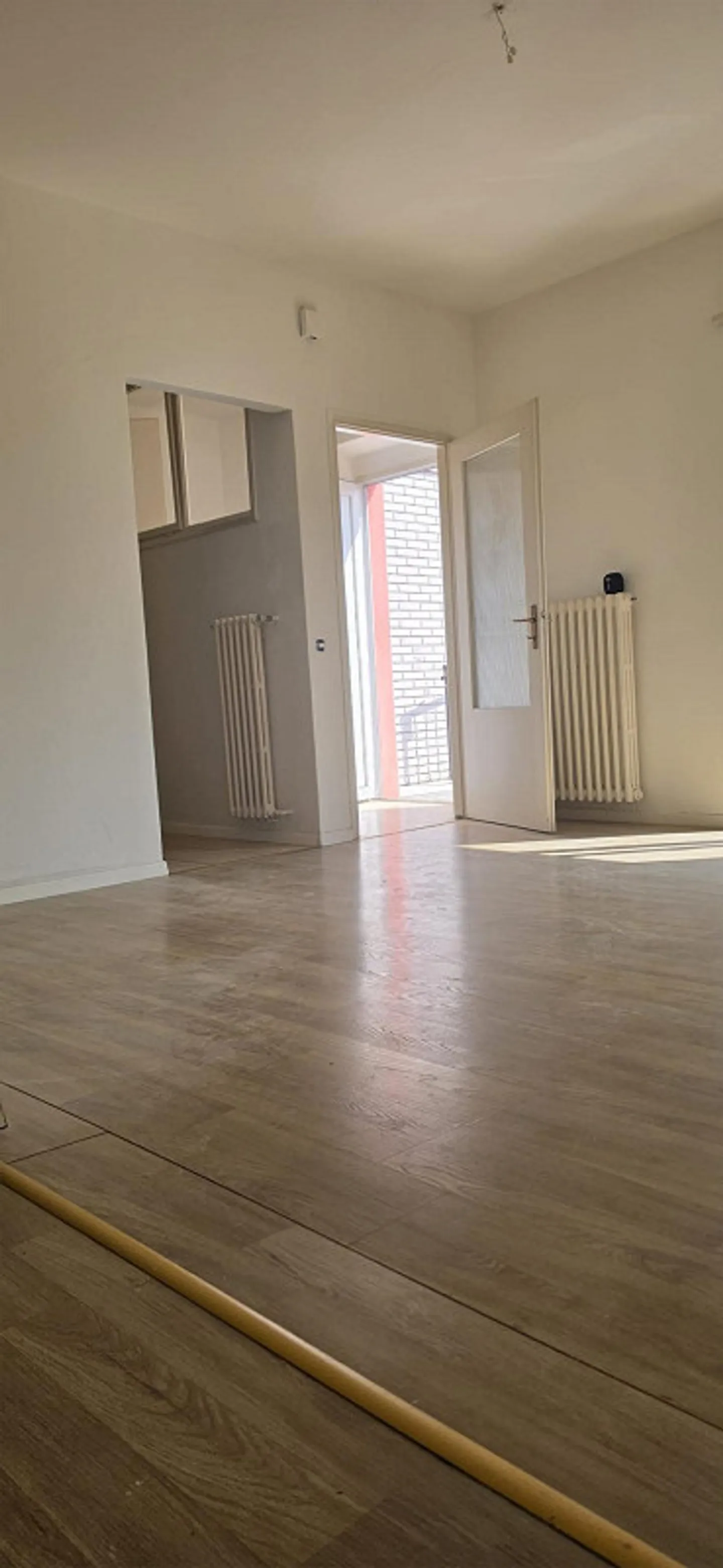 Appartamento luminoso 3.5 locali - Foto 5 di 5