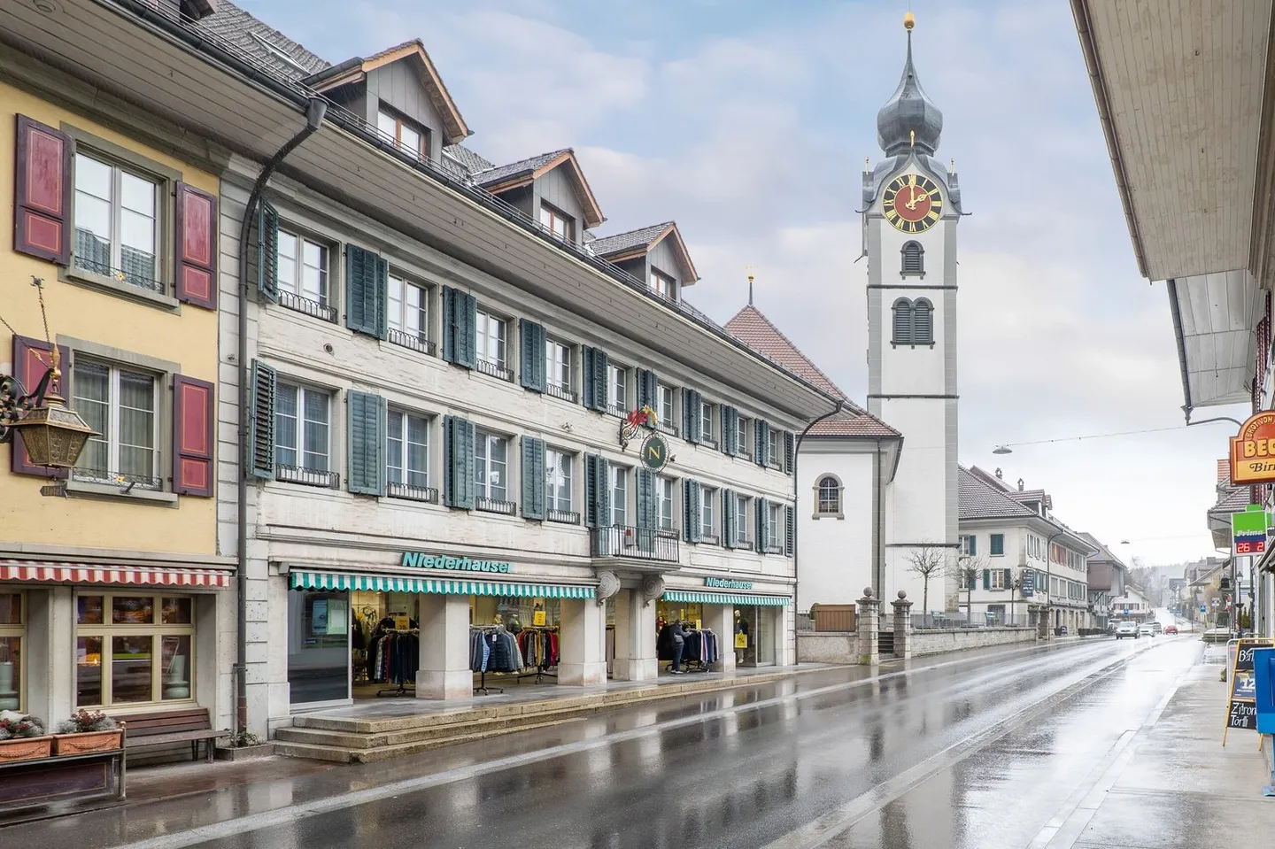 Wohn- und Geschäftsliegenschaft im Stadtkern - Foto 1 von 13