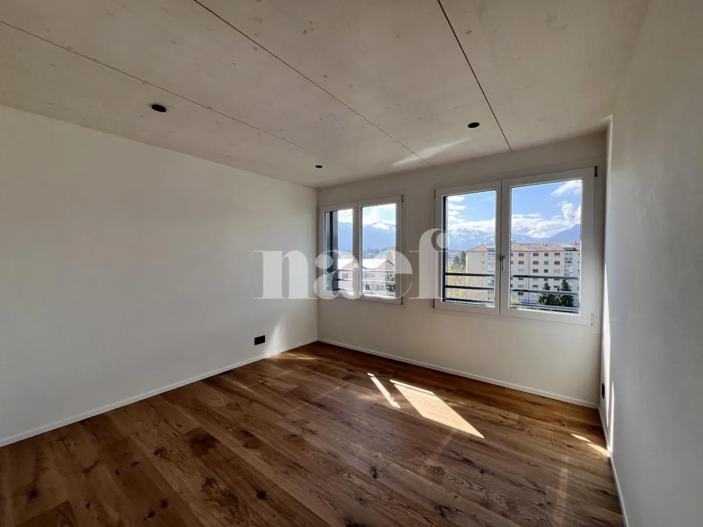 Appartement Éblouissant avec Vue sur Montagne - Photo 7 sur 11