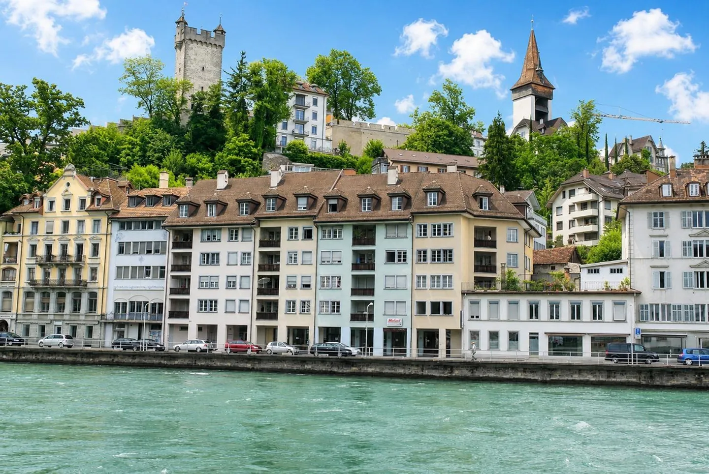Charmante Wohnung in Luzern - Foto 1 von 9
