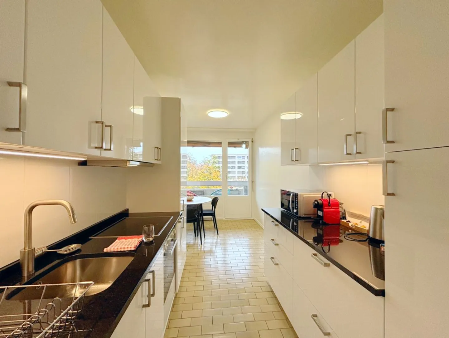 Appartement meublé à louer - Photo 3 sur 11