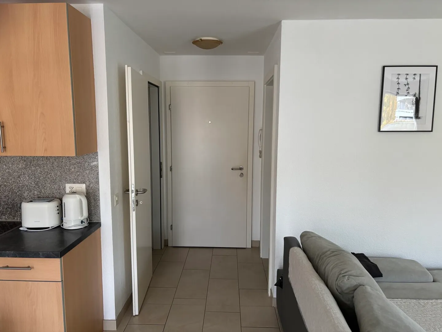 2.5-room apartment - Photo 2 of 5