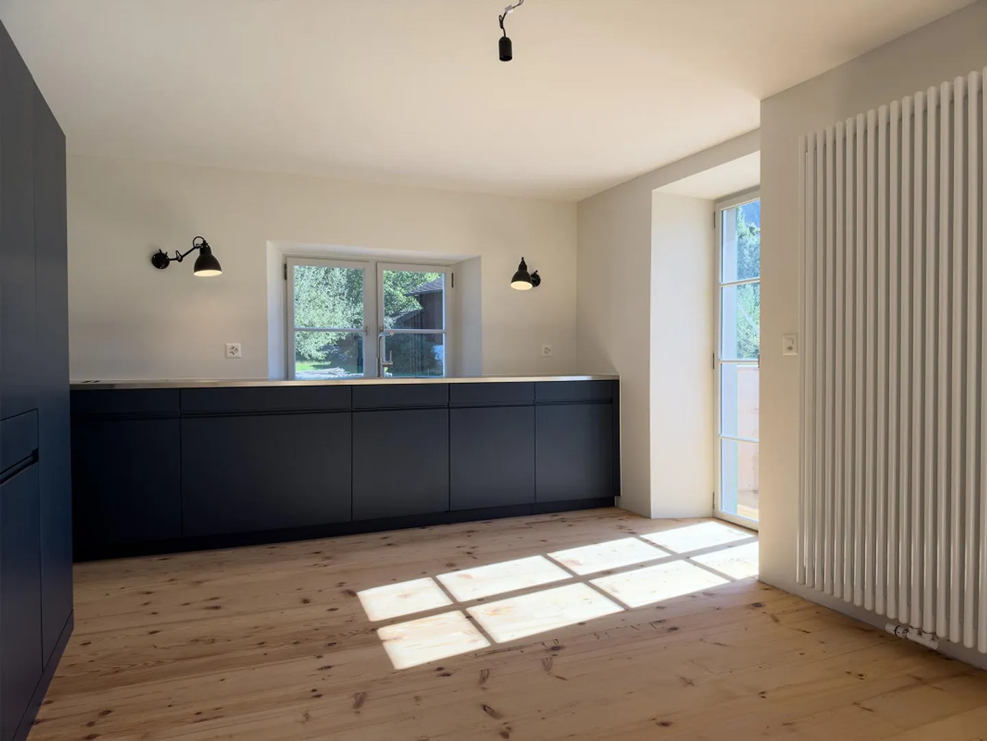 High-quality 5-room maisonette apartment in Domleschg - Photo 2 of 18