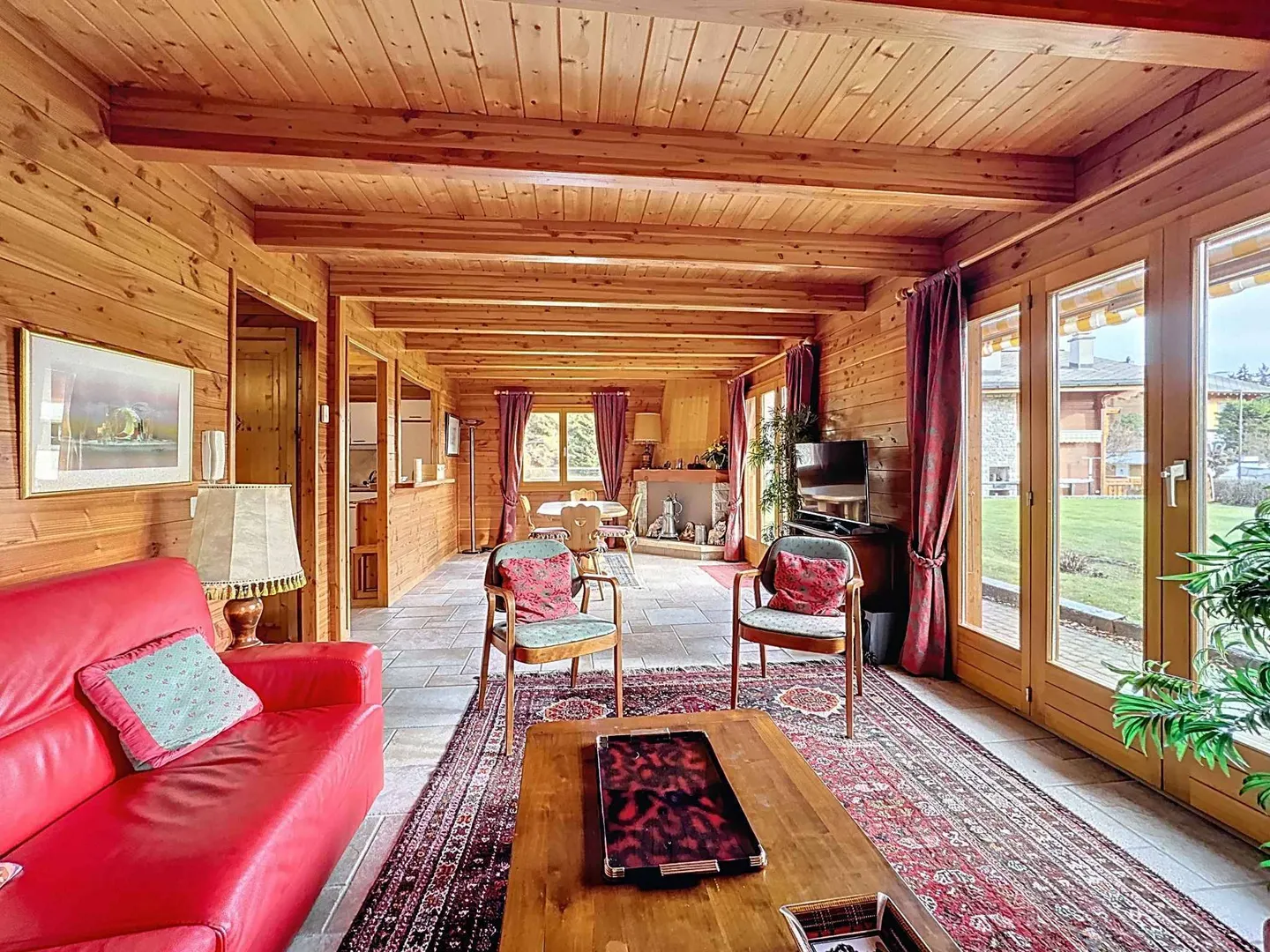 Proprietà con 2 chalet separati collegati dal seminterrato - Foto 8 di 9