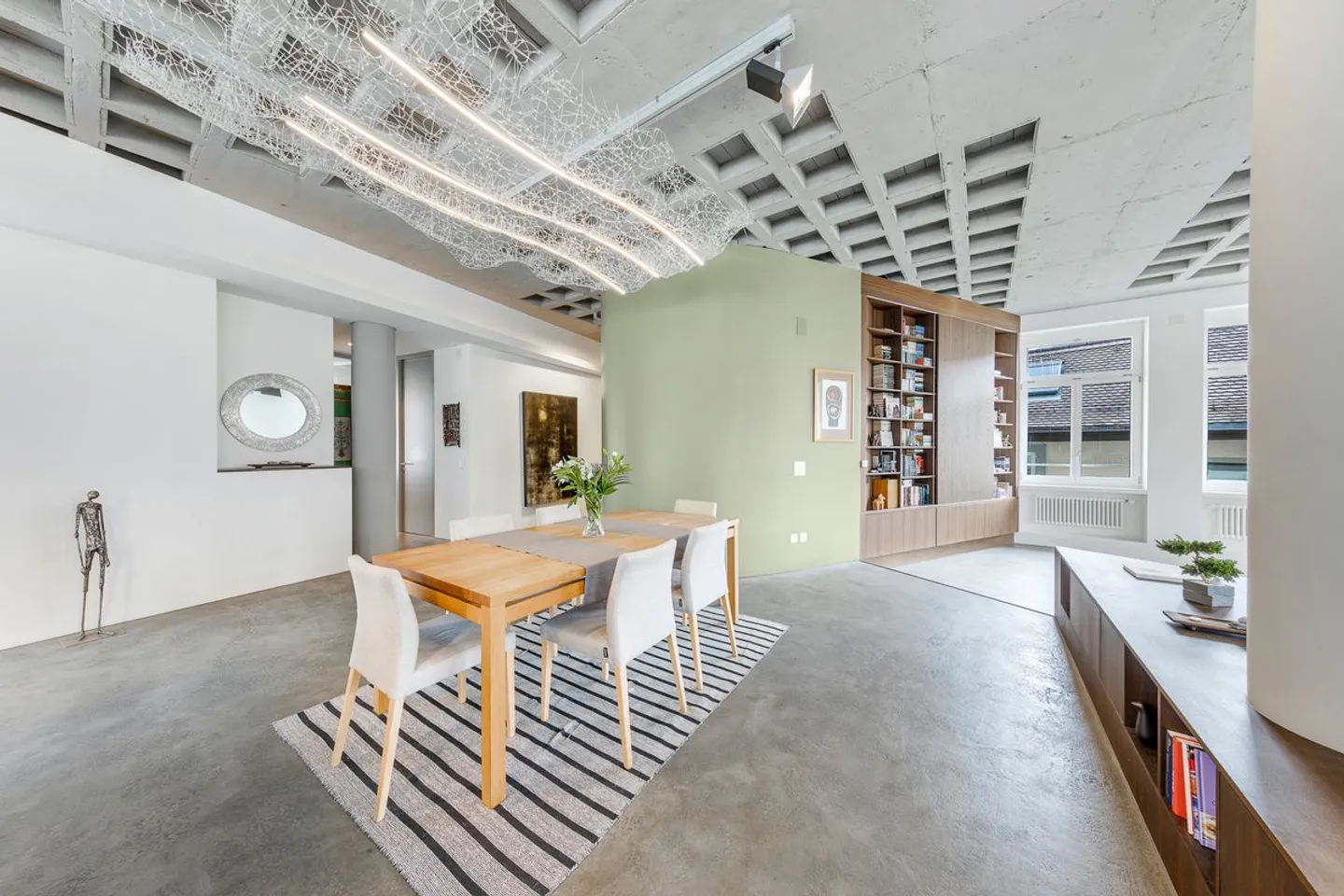 High-end loft with independent studio in the center of Vevey - Photo 5 of 13