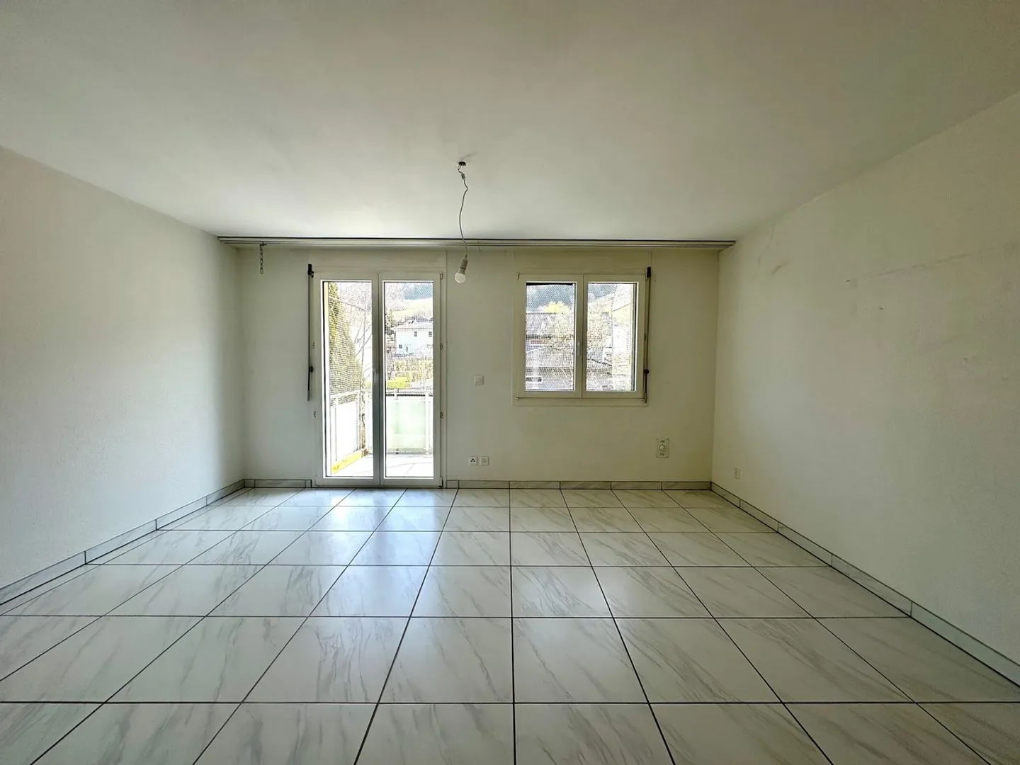 Maison mitoyenne familiale dans un emplacement calme et ensoleillé - Photo 8 sur 17